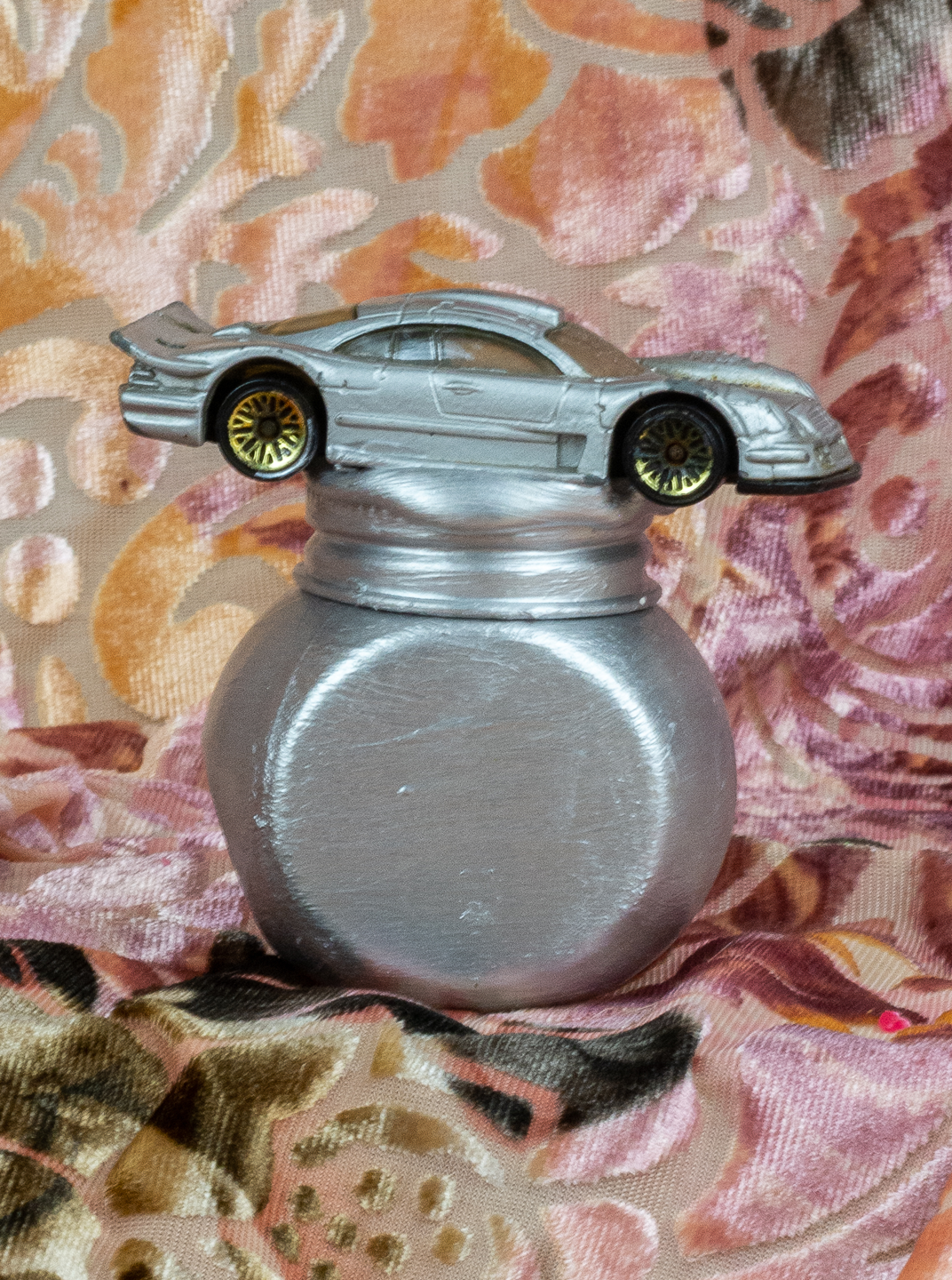 silver-car-jar-01.png