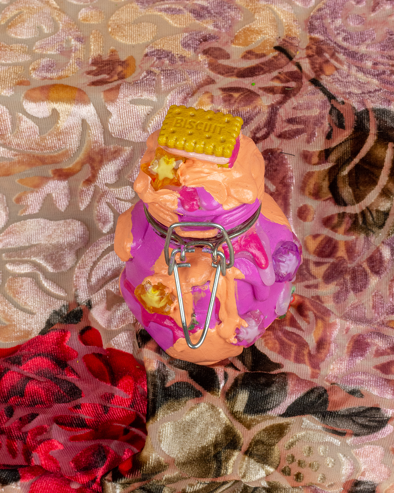 biscuit-jar-05.png