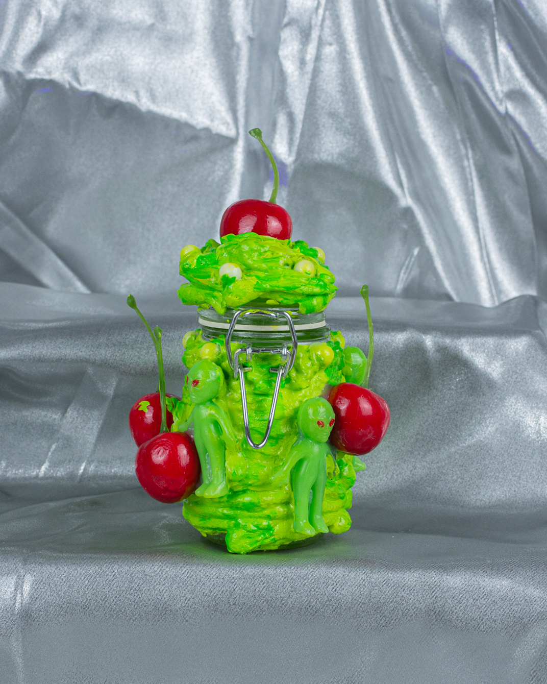 alien-cherry-tall-jar-01.png
