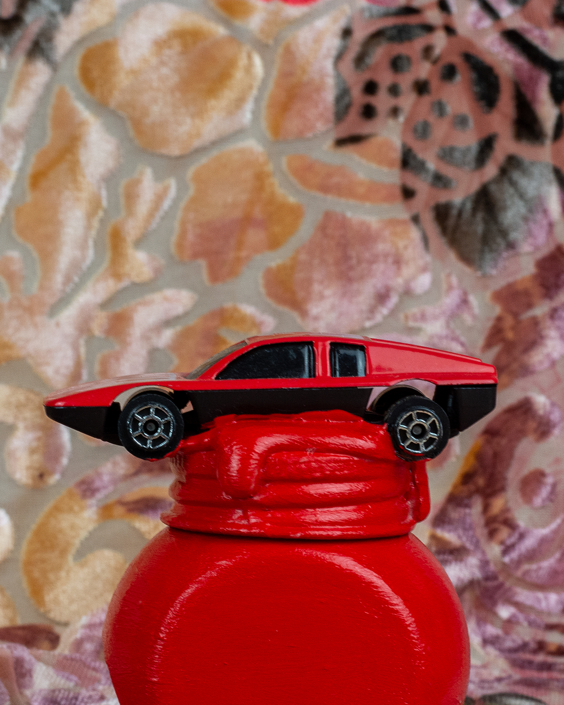 red-car-jar-06.png