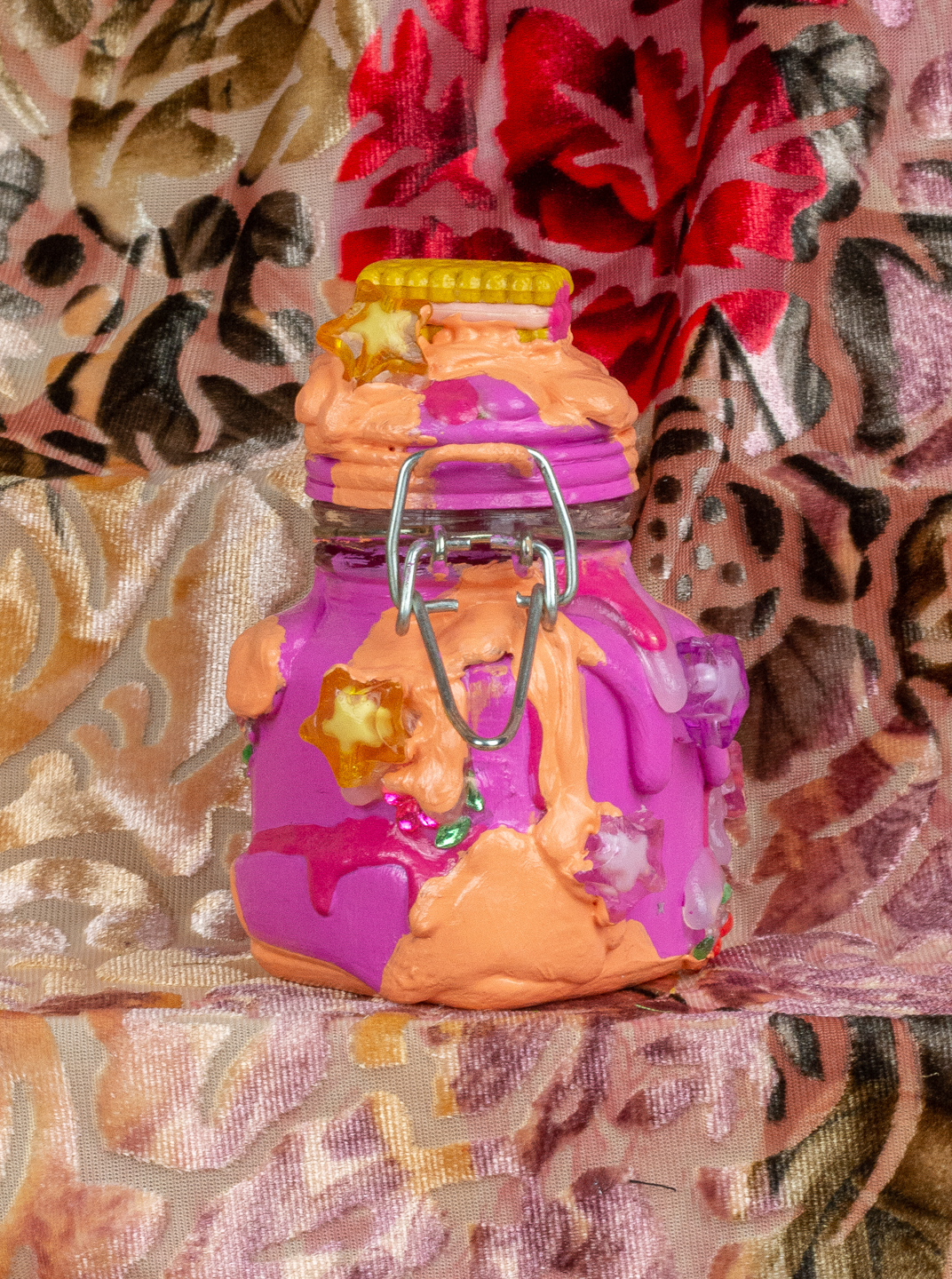 biscuit-jar-01.png
