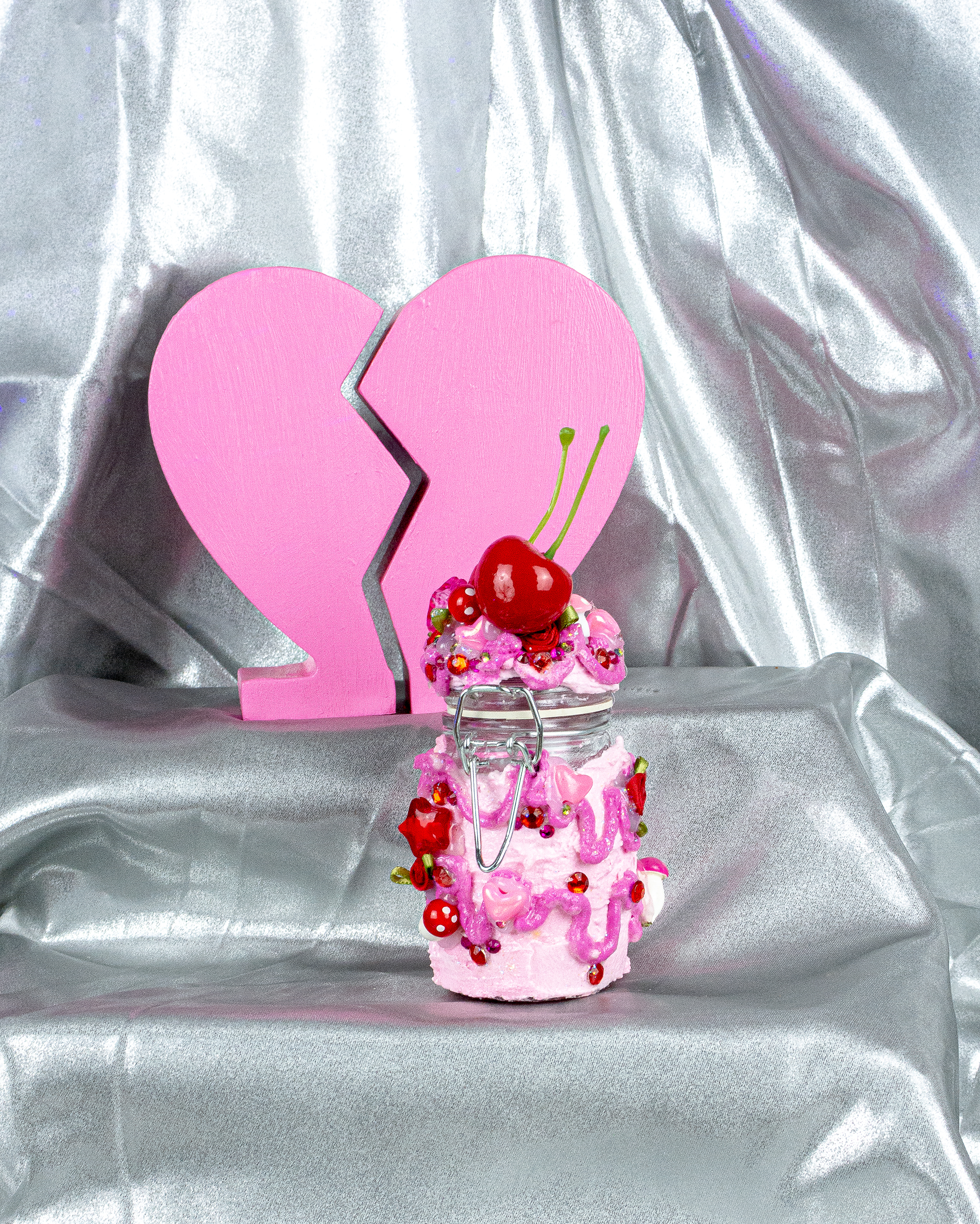 pink-mushroom-jar-main.png