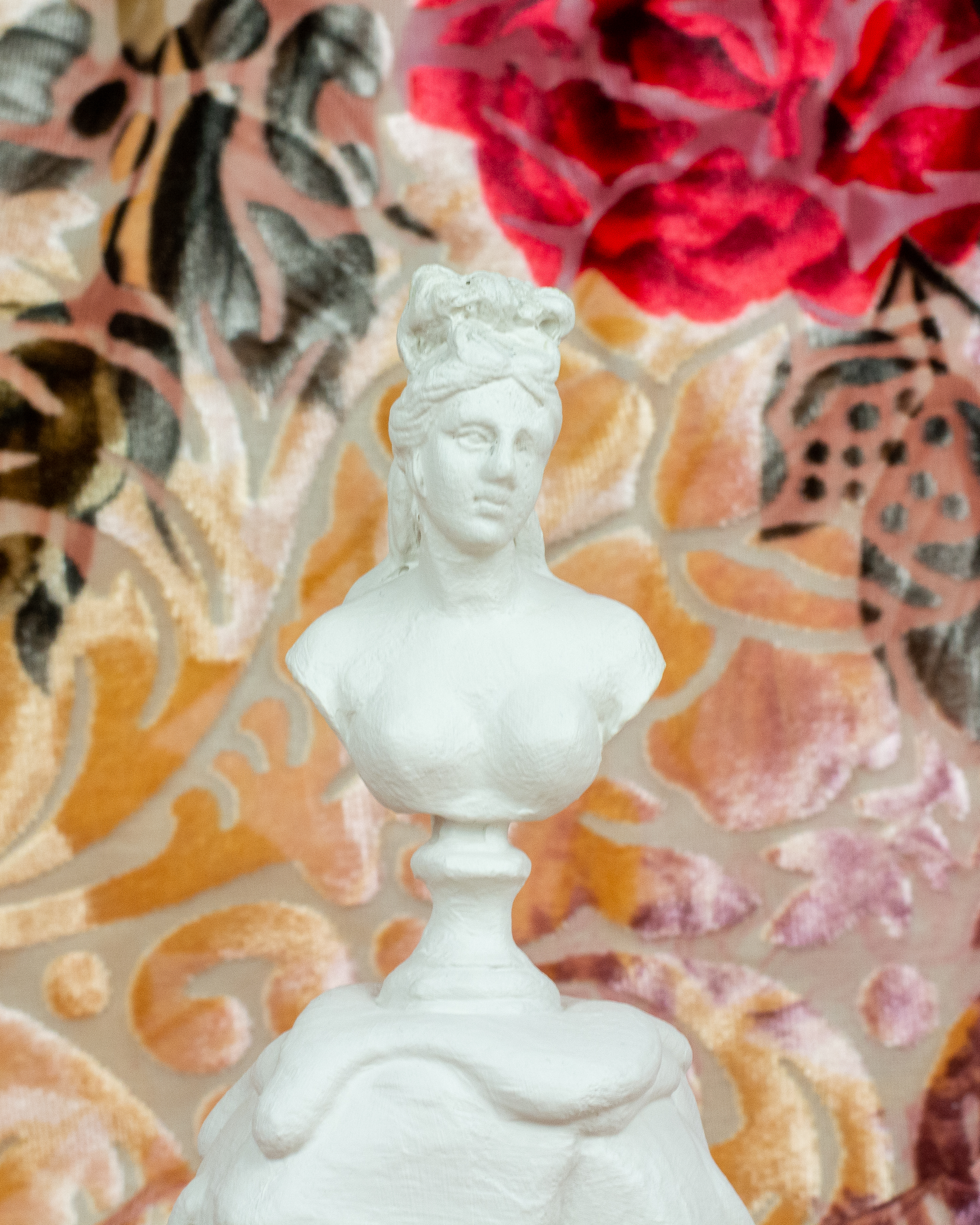 ivory-statue-jar-06.png