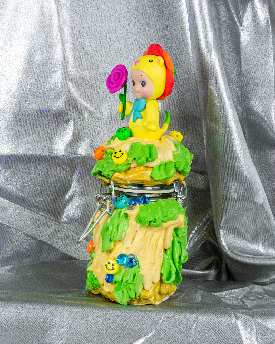 sonny-angel-jar-02.png