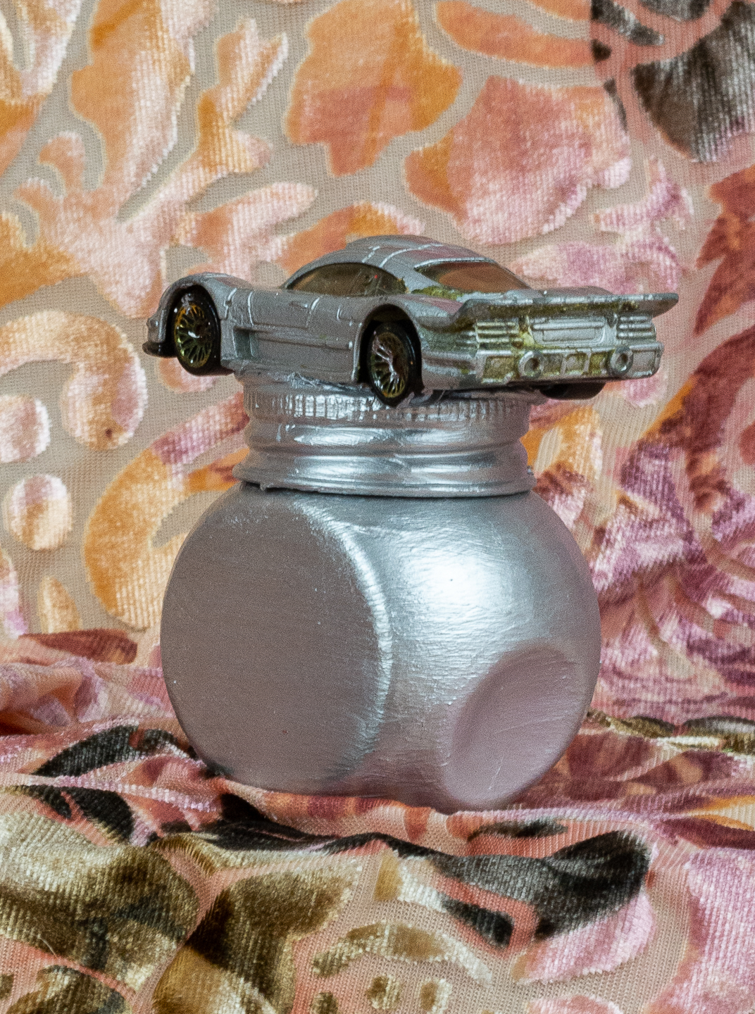 silver-car-jar-04.png
