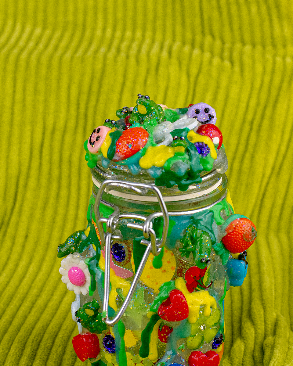 one-frog-jar-05.png