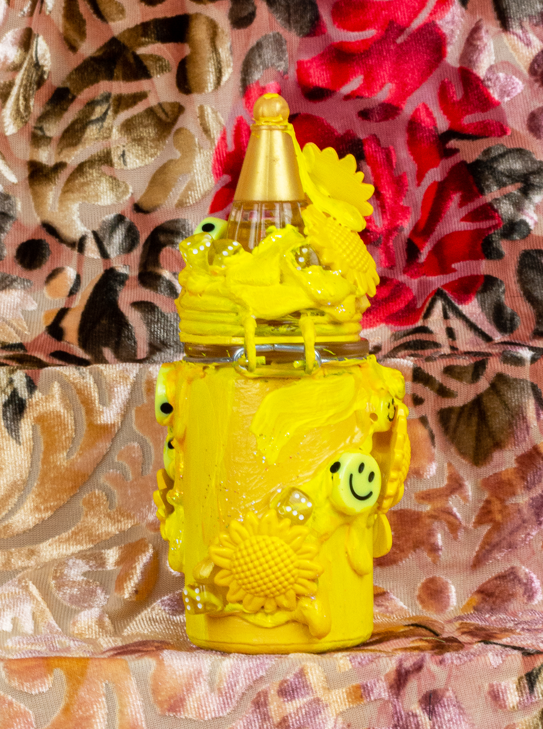 sunflower-perfume-jar-03.png