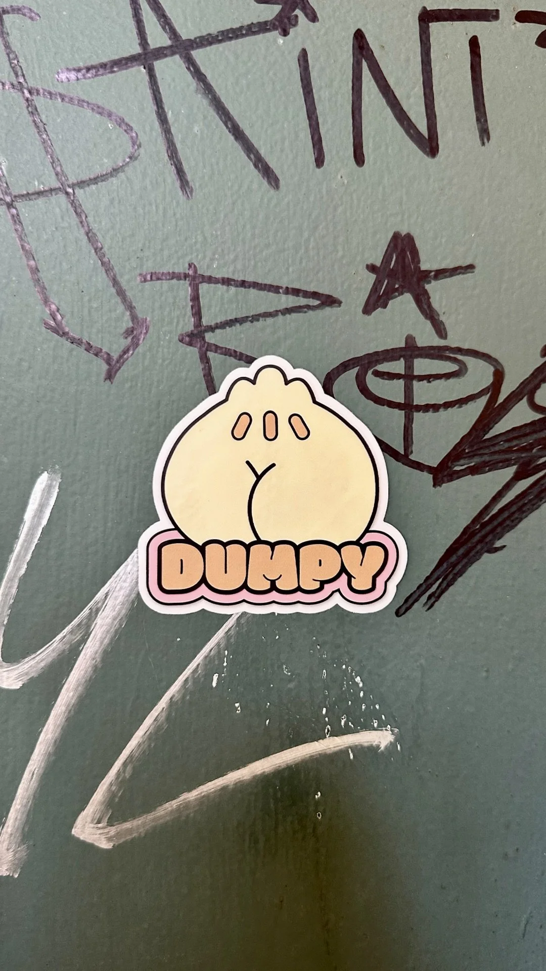 DUMPY_0001s_0008_06.jpg