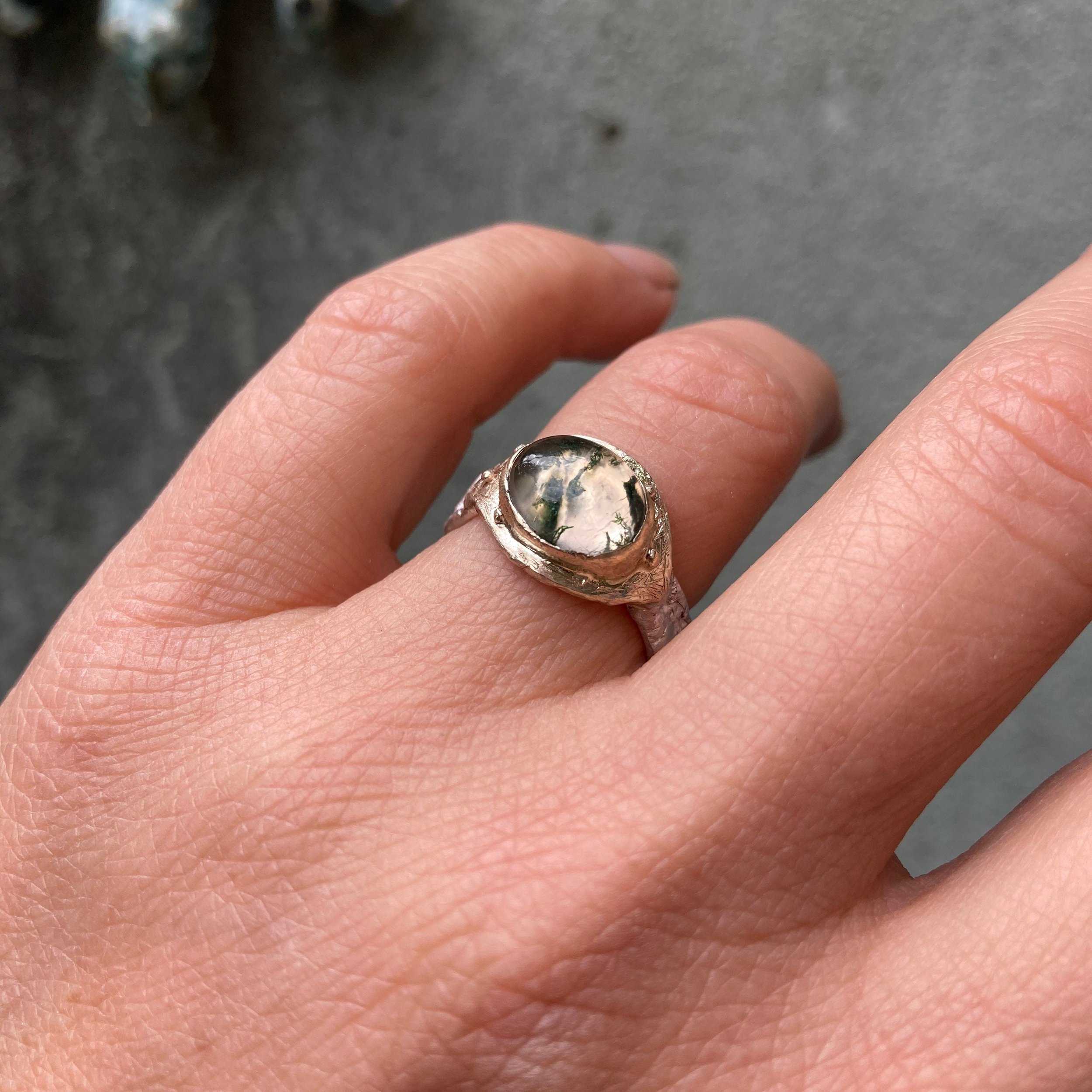 https://i.etsystatic.com/6144127/r/il/61e9e1/2503201813/il_fullxfull.2503201813_m4cl.jpg