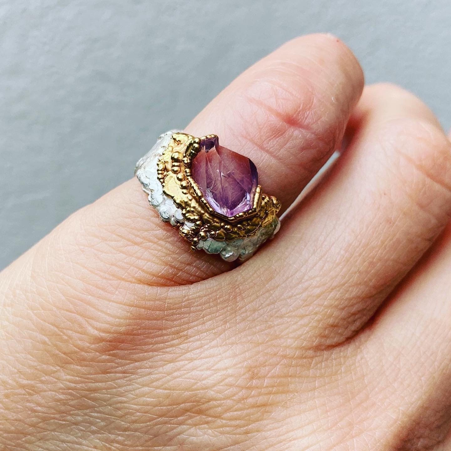 https://i.etsystatic.com/6144127/r/il/e62c81/3498821813/il_fullxfull.3498821813_lqbi.jpg