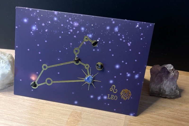 Leo Card