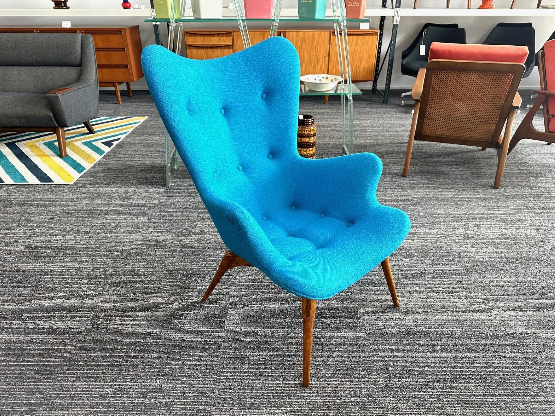 featherston chair.jpg