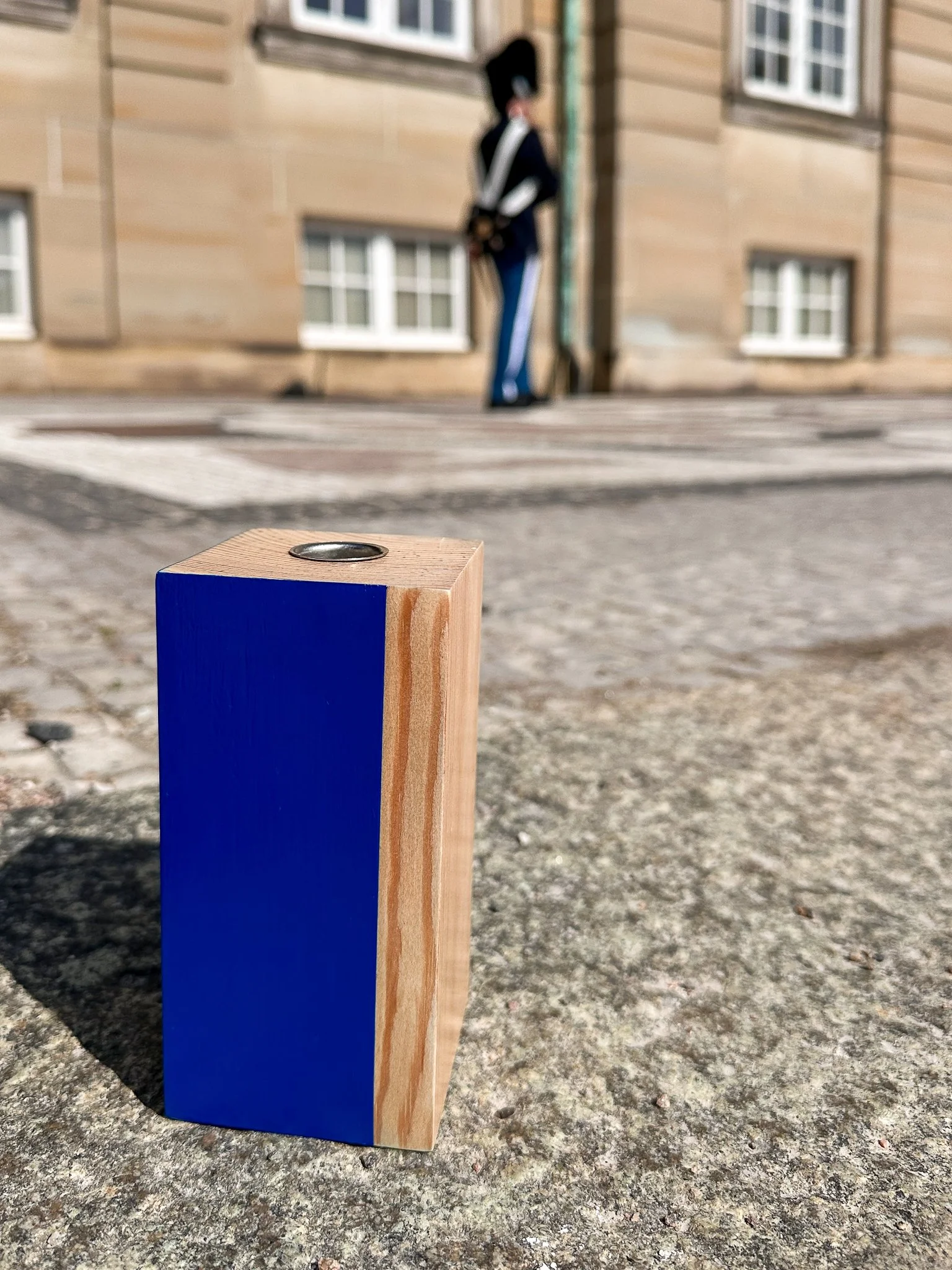 COLOUR BLOCK NO. 01