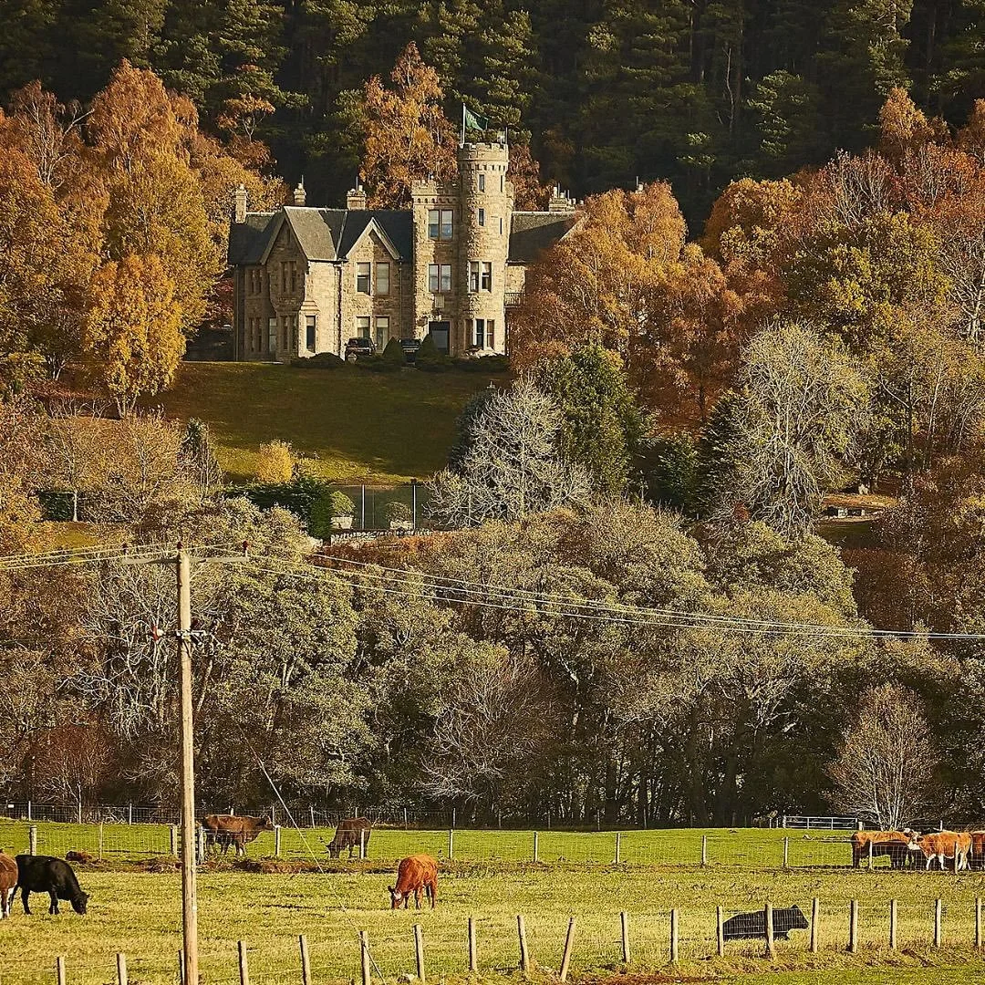 TULCHAN LODGE | PERTHSHIRE
In our latest podcast episode we discuss the history and architecture of &lsquo;Highland Retreats&rsquo; with architectural historian Mary Miers.

One such retreat is Tulchan Lodge, a Victorian shooting lodge set in 23,000 