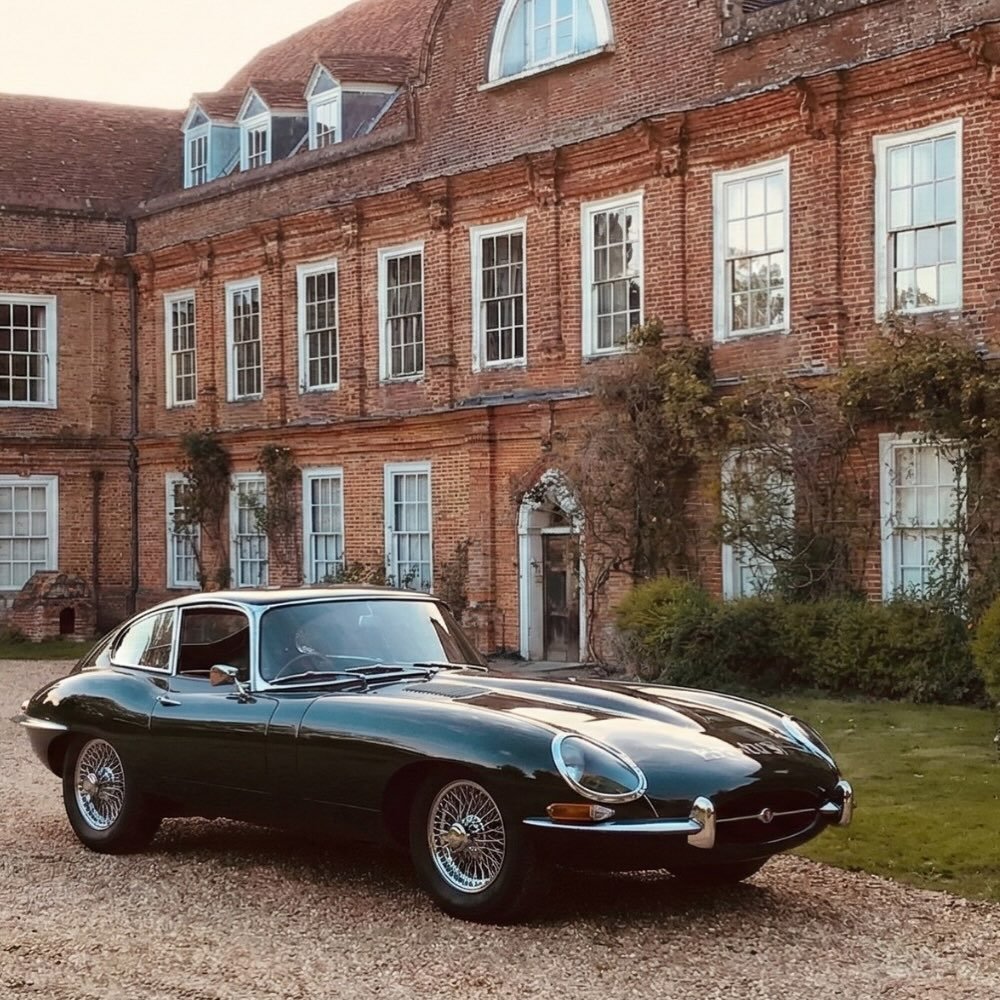 WEST HORSLEY PLACE | JAGUAR E-TYPE

In keeping with yesterday&rsquo;s car themed post, we couldn&rsquo;t resist this lovely picture of a classic Jaguar E-Type parked in front of West Horsley Place.

West Horsley Place is a Grade I listed house in Sur