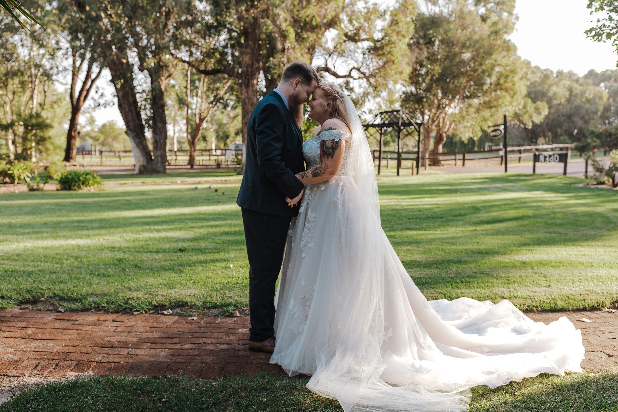 Making my way through editing Jackie & Lachy's big day and I just had to share!! I mean come on guys, EVERYONE needs a love like theirs! 🥰🥰
#loveislove #southwestweddingphotography #southwestweddingphotographer #brookerenaephotography #Captur