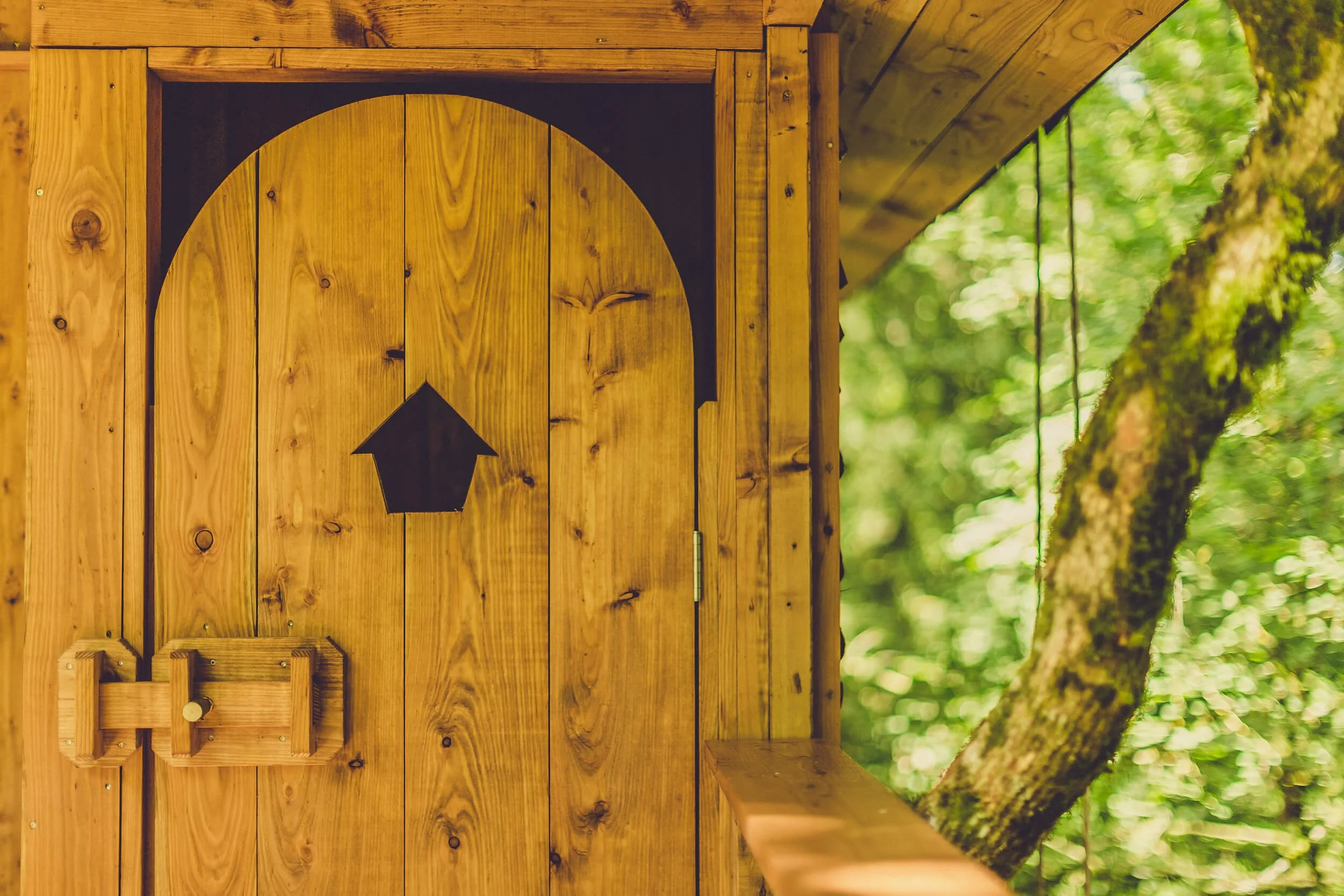 Escape to the forest- a look inside Basoa Suites' treehouses by MuruStudios advertising photographers in Madrid Barcelona Pamplona Spain 06.jpg
