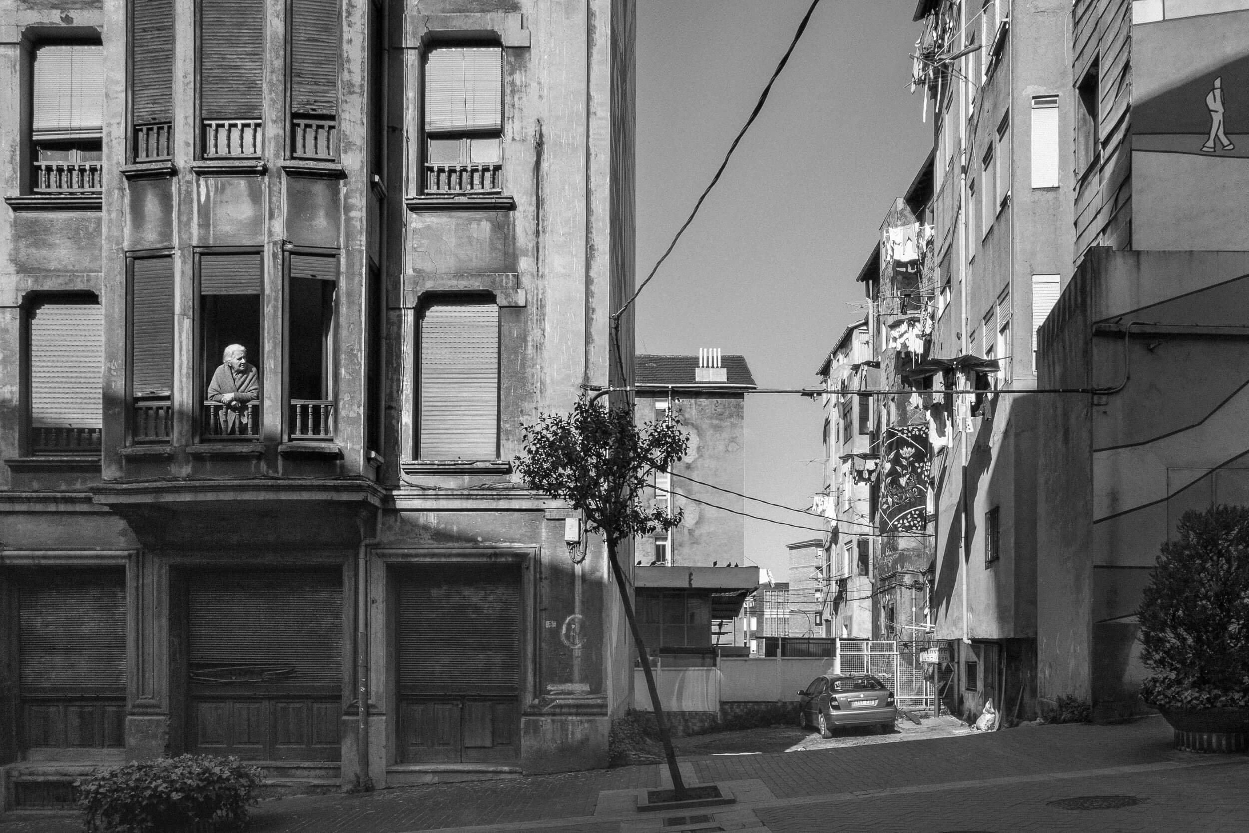 Mikel Muruzabal - Shaping the City urban landscape BW series - 22.jpg