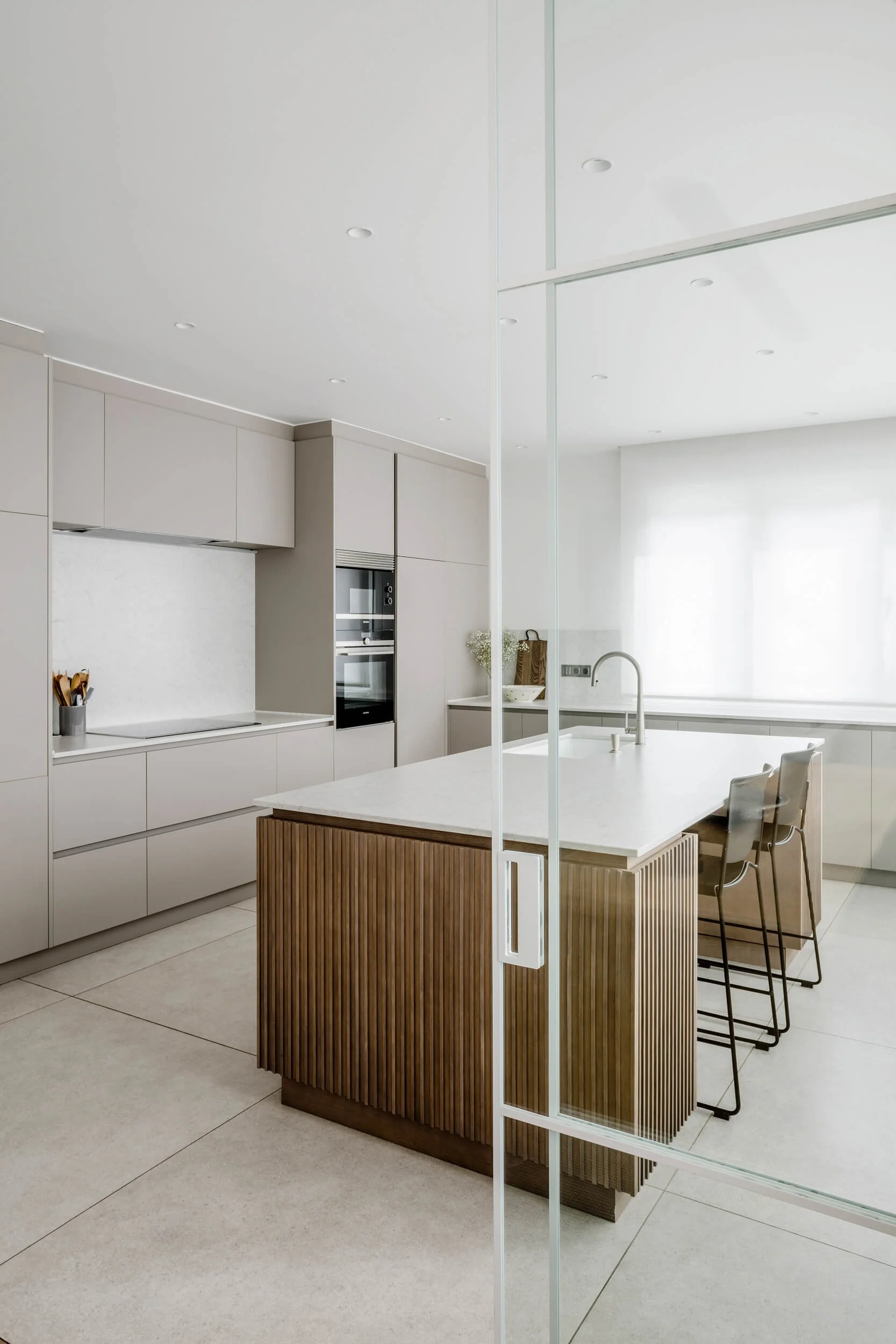 Edurne Iribarren Showroom by Mikel Muruzabal, architectural photographer in Pamplona, Spain - 014.jpg