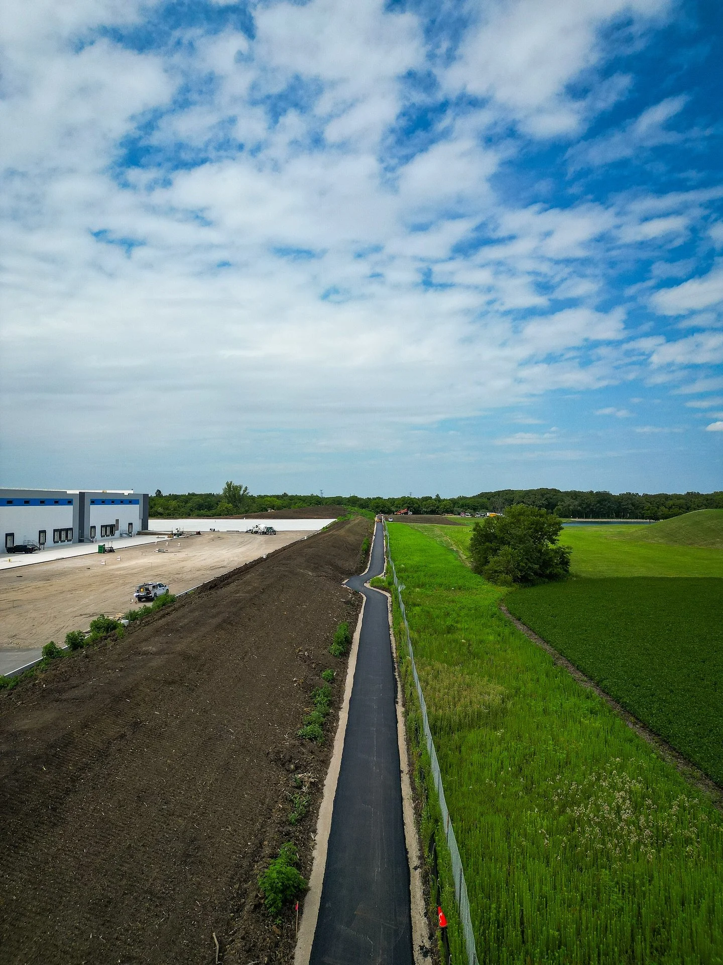 An aerial view of a fresh pave just hits different 🚁

#streamlinepaving #paving #illinoispaving #asphalt #bikepath #construction #drone #aerialphoto #jobsite