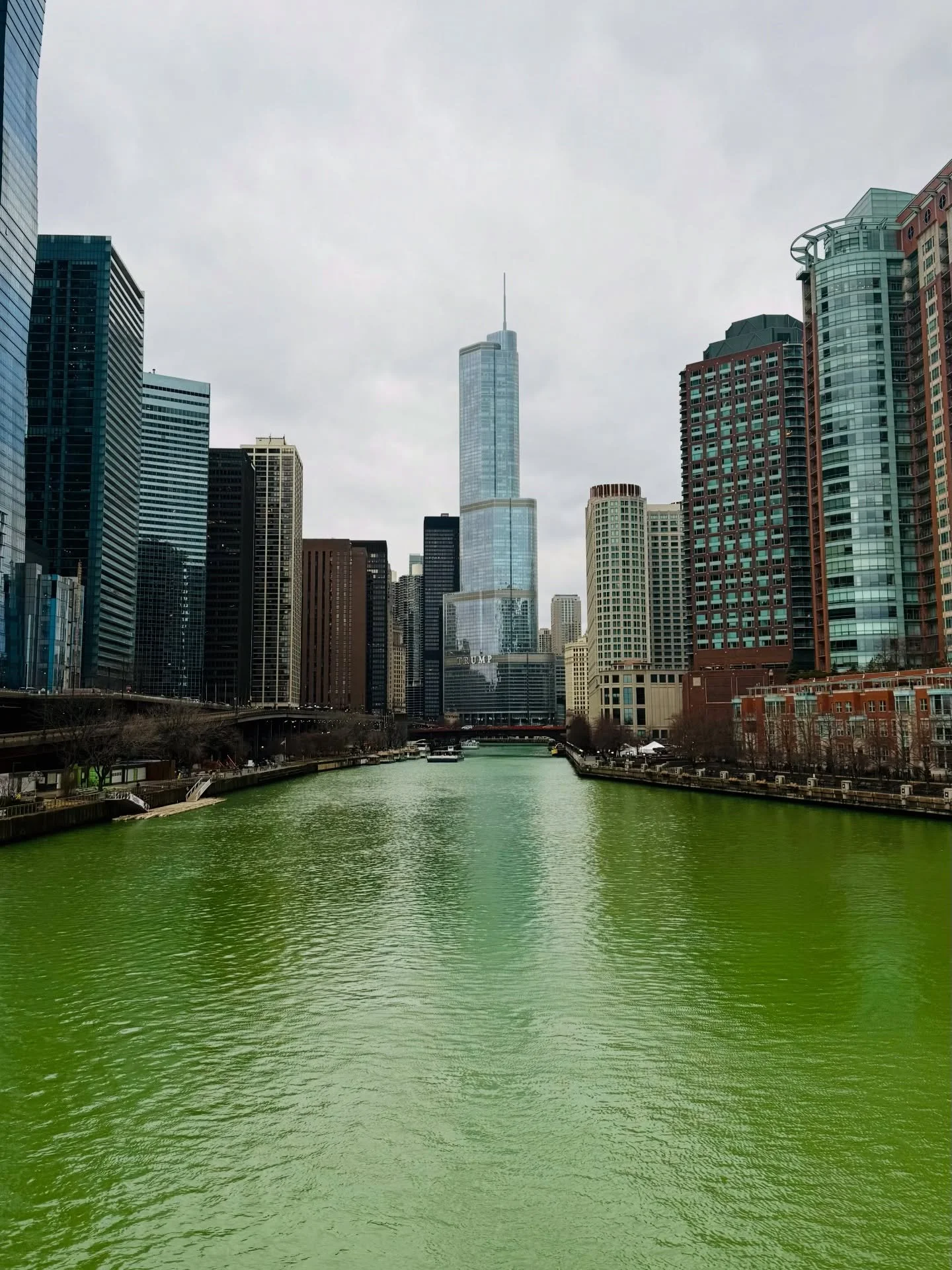 Happy St. Patrick&rsquo;s Day! ☘️

Feeling extra lucky to call Chicago our home base. There&rsquo;s nothing like this city, and we&rsquo;re proud to help build and maintain it every day.

#streamlinepaving #stpatricksday #chicagoconstruction