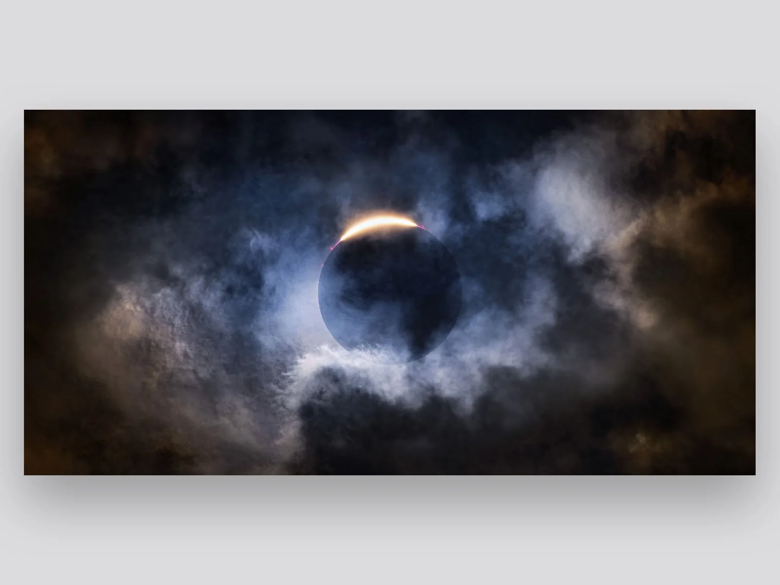 Diamond Ring Phase – Total Solar Eclipse 2024