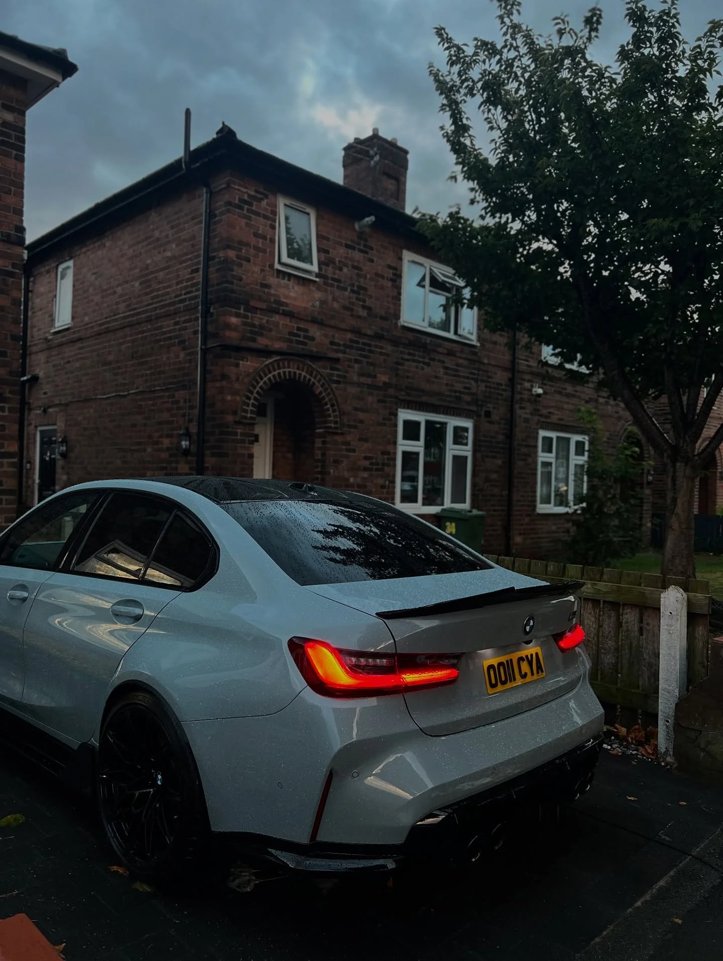 M3 Maintenance 🔥 @luke.s58 
&bull;

#fyp #detailing #cars #cardetailing #foryoupage #m3 #m3competition #carlovers #bmw #ᴄᴀʀᴅᴇᴛᴀɪʟɪɴɢ #ceramiccoatings