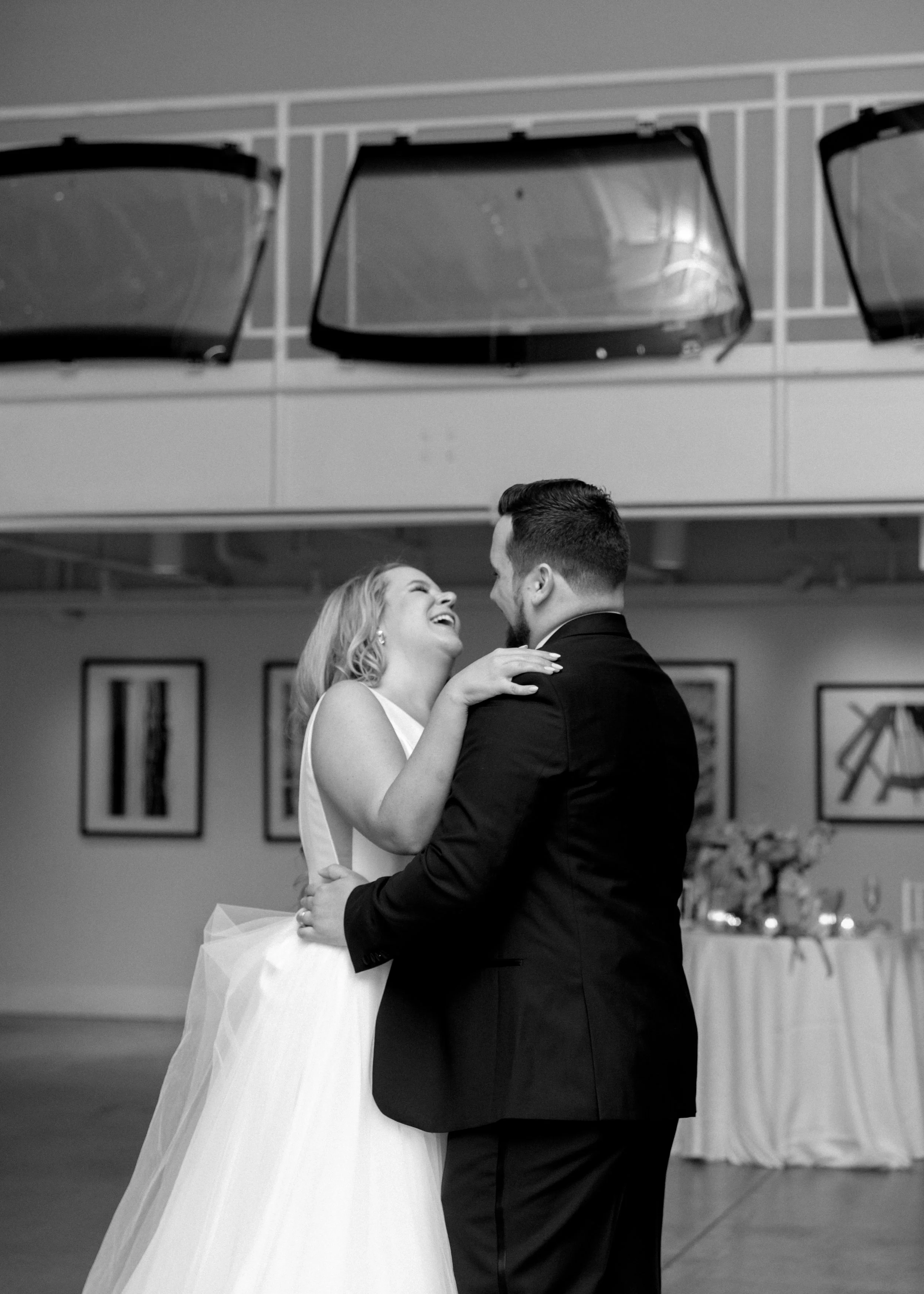 a-palm-springs-inspired-wedding-at-artists-for-humanity-katie-salerno-photography-174.jpg