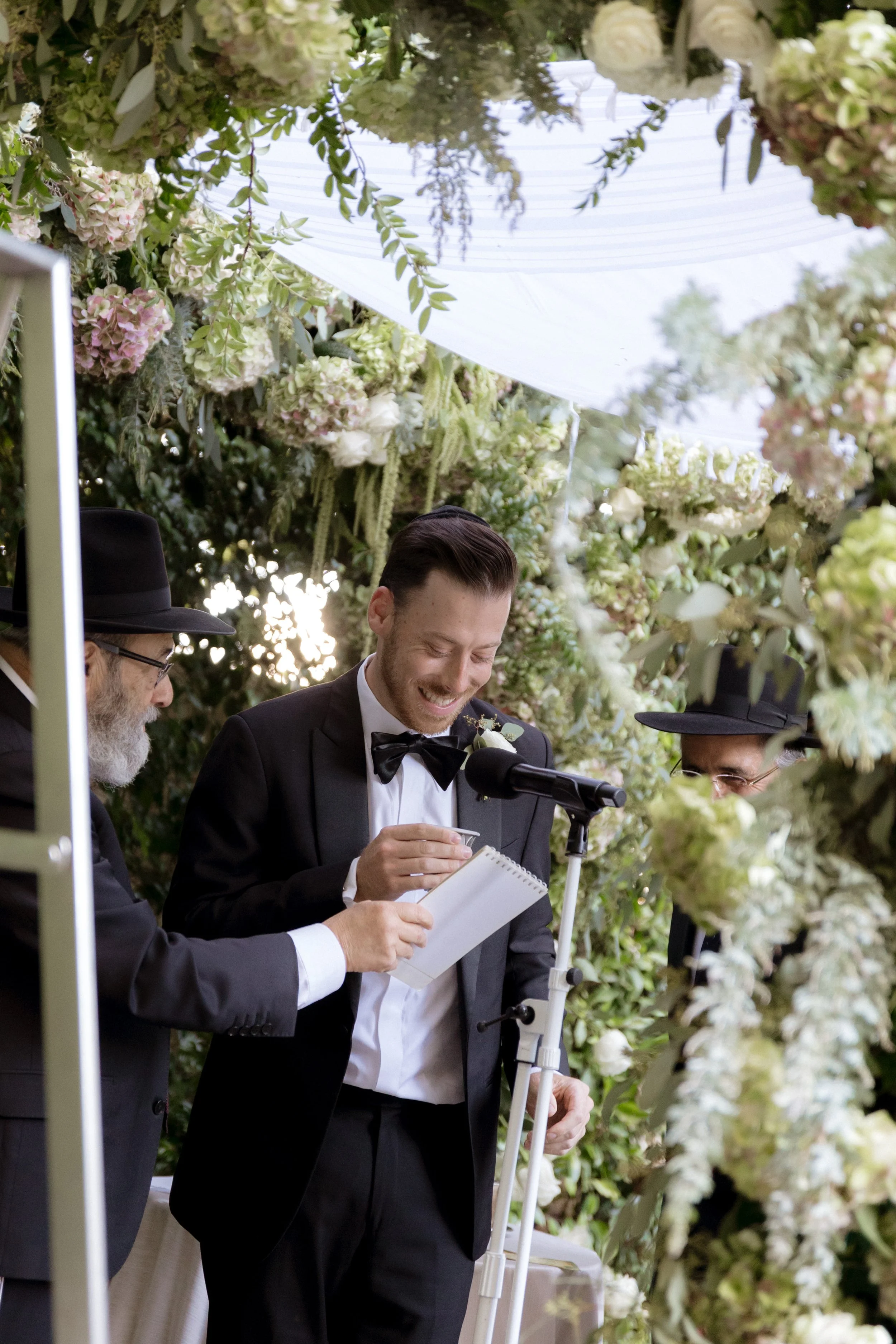 FOUR-SEASONS-HOTEL-LOS-ANGELES-AT-BEVERLY-HILLS-WEDDING-KSP-STUDIO-CEREMONY-101.jpg