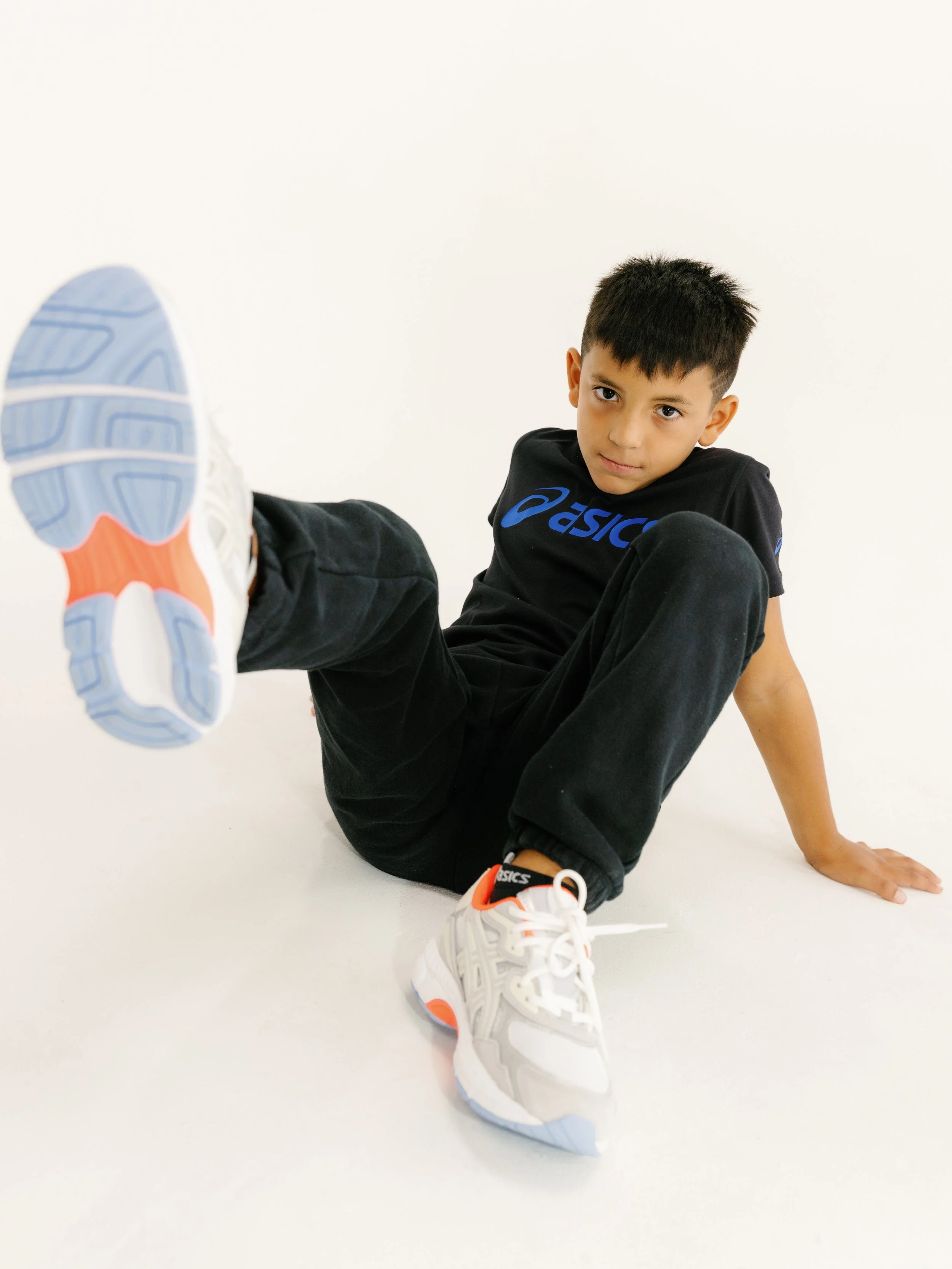 ASICS-2025-HOLIDAY-CAMPAIGN-KSP-STUDIO-5.jpg