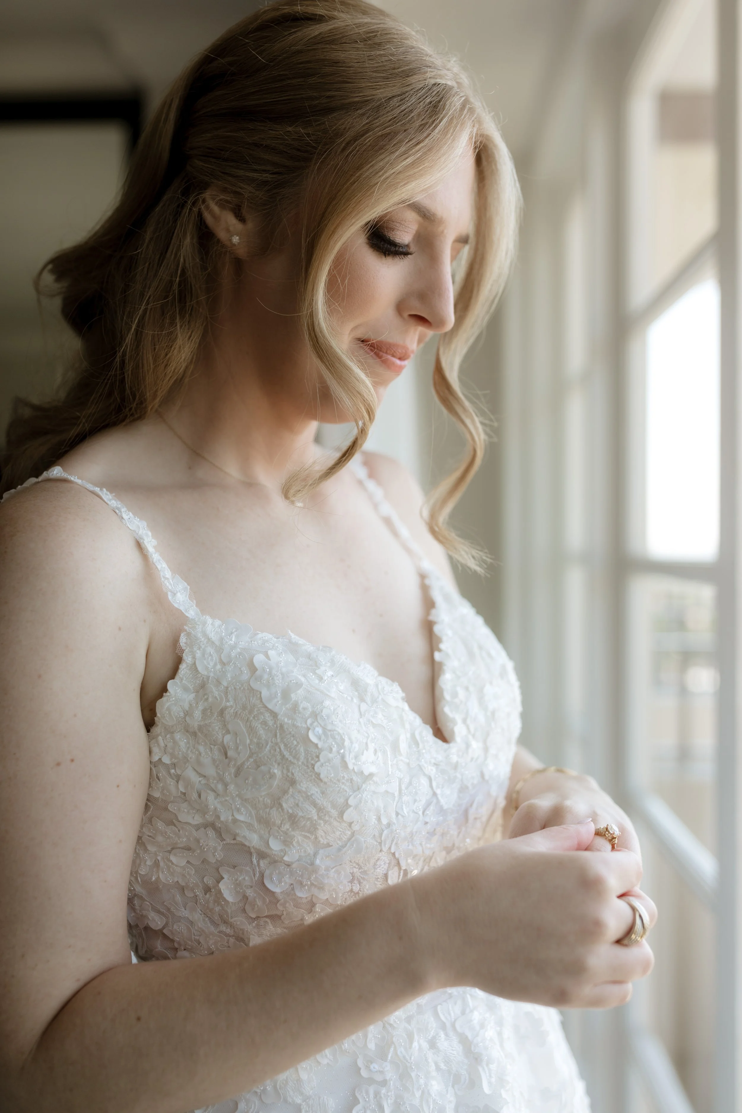FOUR-SEASONS-HOTEL-LOS-ANGELES-AT-BEVERLY-HILLS-WEDDING-KSP-STUDIO-PREP-89.jpg