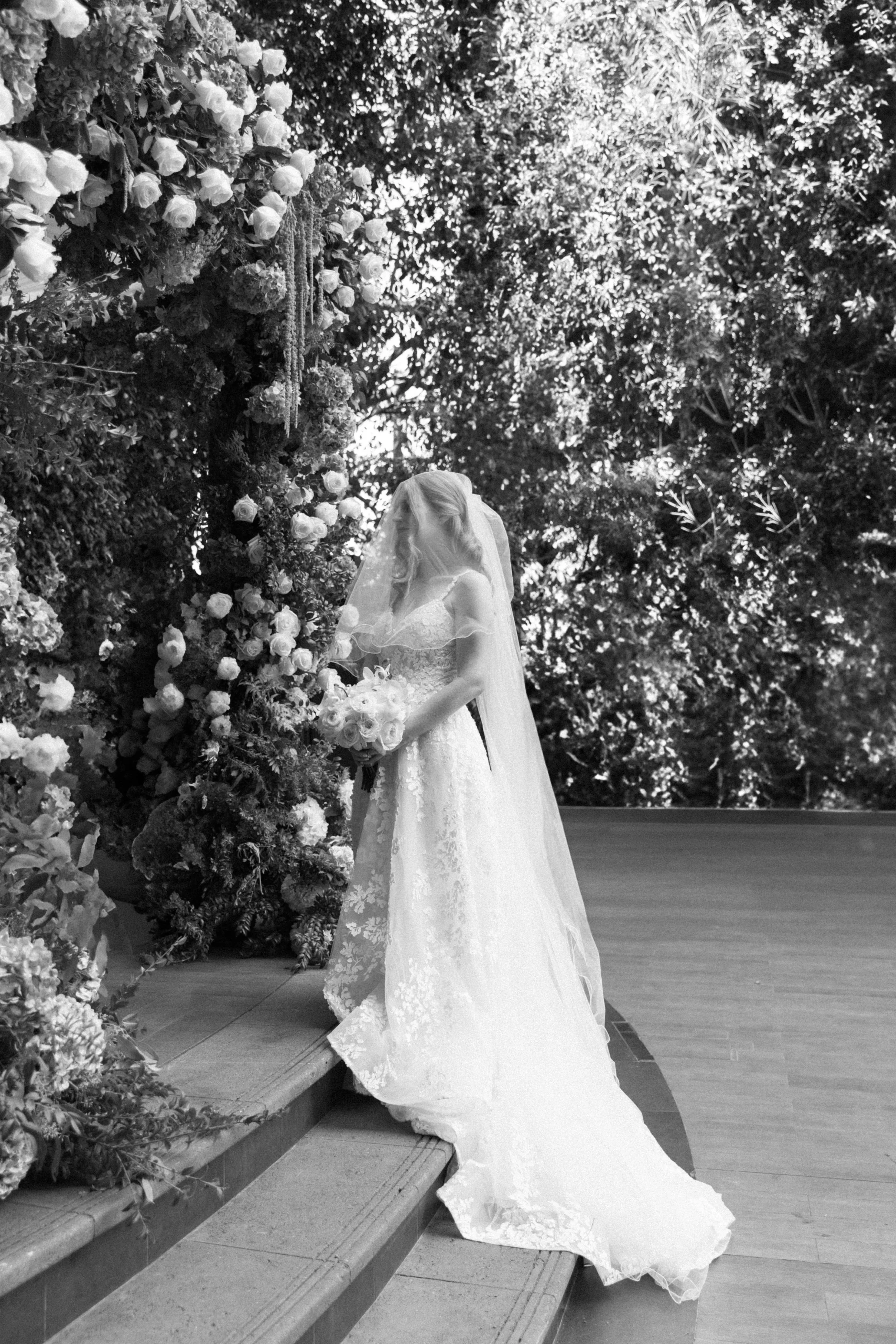 FOUR-SEASONS-HOTEL-LOS-ANGELES-AT-BEVERLY-HILLS-WEDDING-KSP-STUDIO-FIRST-LOOK-46.jpg