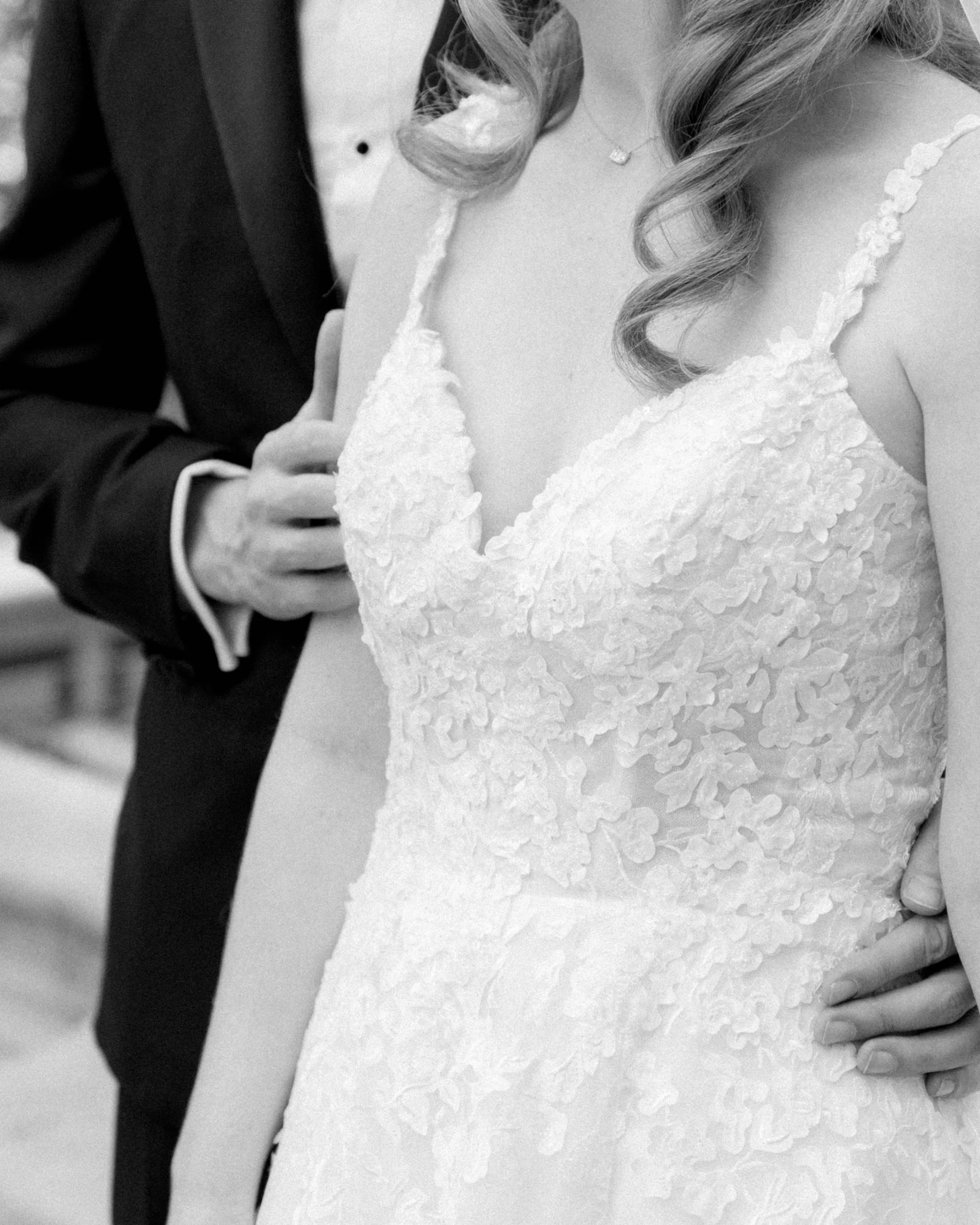 FOUR-SEASONS-HOTEL-LOS-ANGELES-AT-BEVERLY-HILLS-WEDDING-KSP-STUDIO-FIRST-LOOK-35.jpg