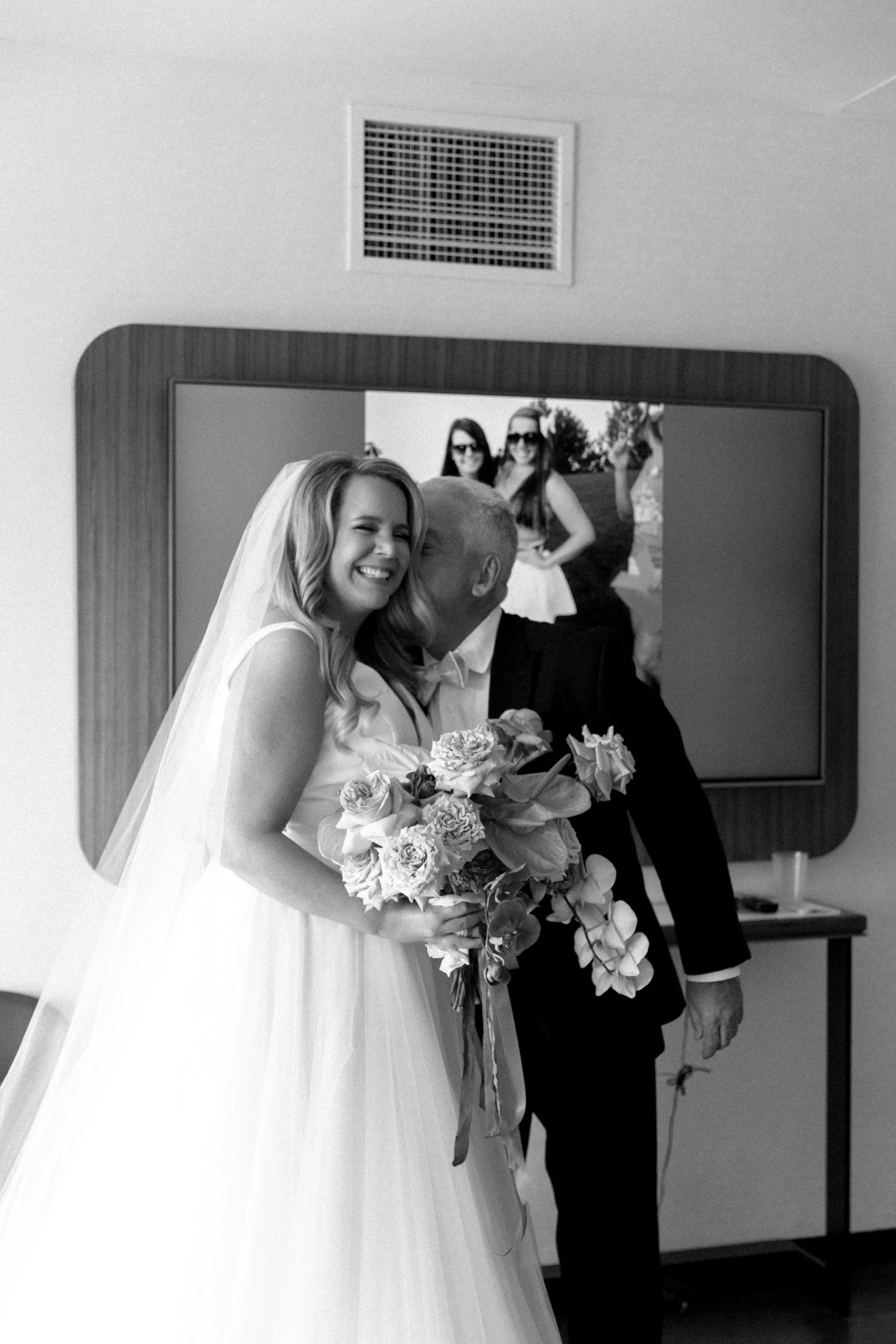 a-palm-springs-inspired-wedding-at-artists-for-humanity-katie-salerno-photography-80.jpg