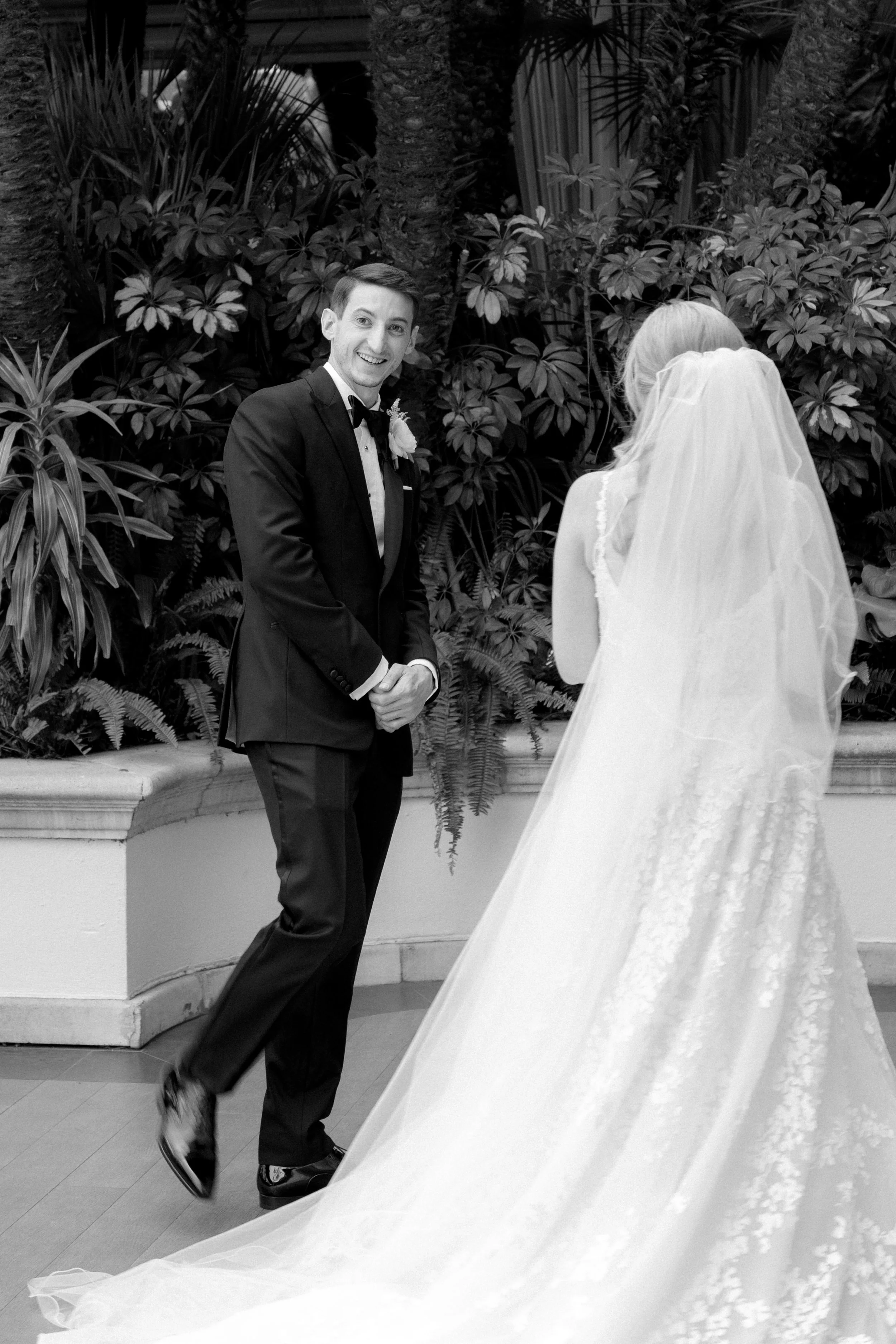 FOUR-SEASONS-HOTEL-LOS-ANGELES-AT-BEVERLY-HILLS-WEDDING-KSP-STUDIO-FIRST-LOOK-28.jpg