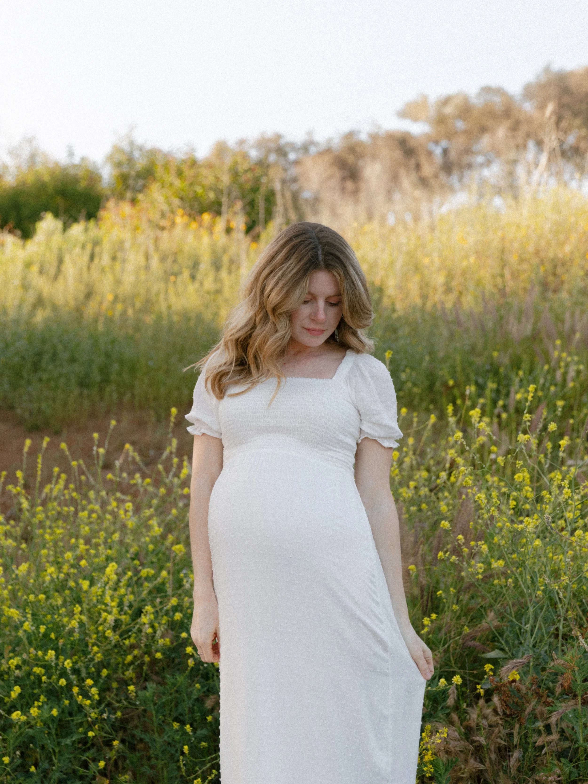 LOS-ANGELES-MATERNITY-PHOTOS-IN-MALIBU-KSP-STUDIO-5.jpg