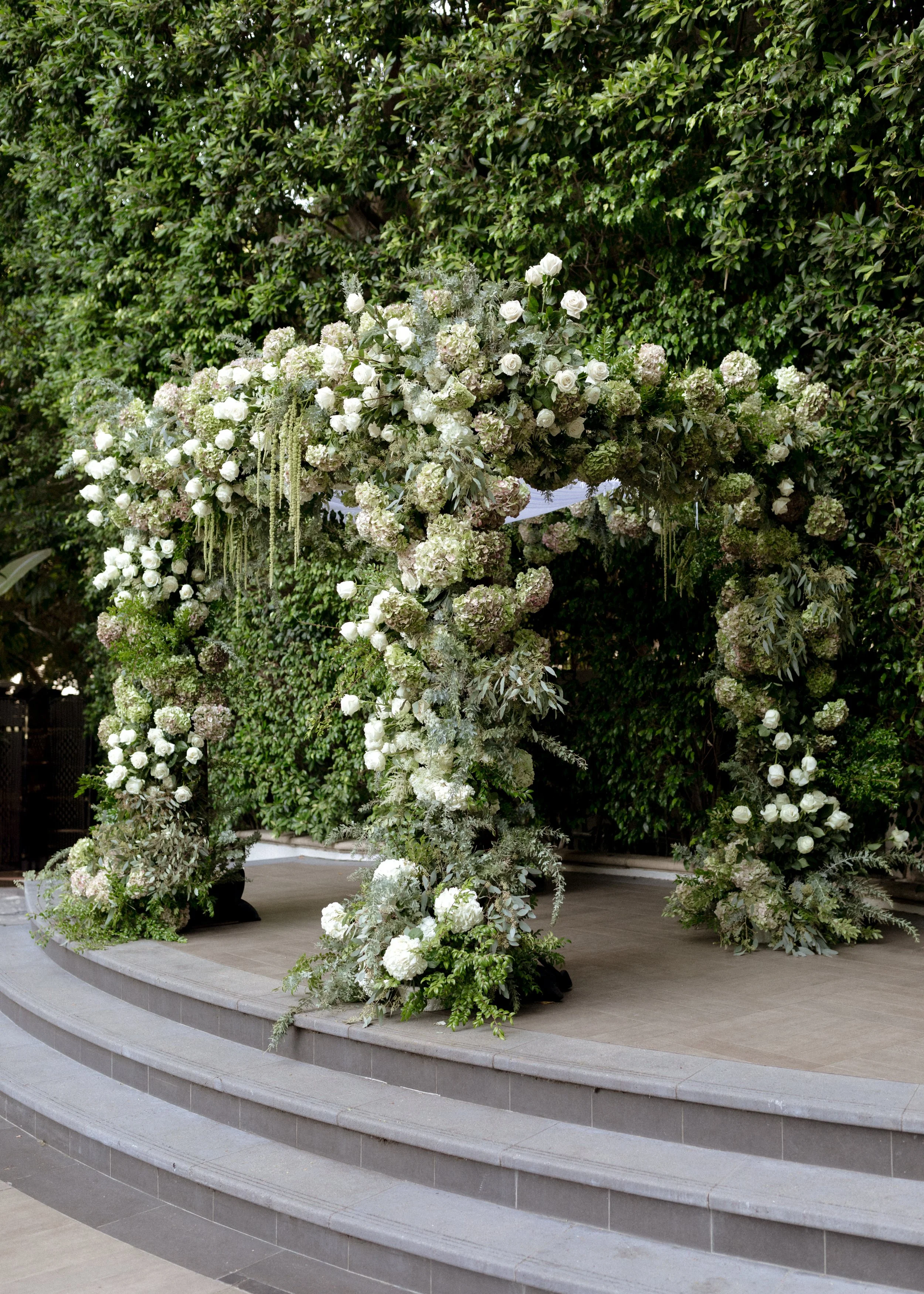 FOUR-SEASONS-HOTEL-LOS-ANGELES-AT-BEVERLY-HILLS-WEDDING-KSP-STUDIO-CEREMONY-11.jpg