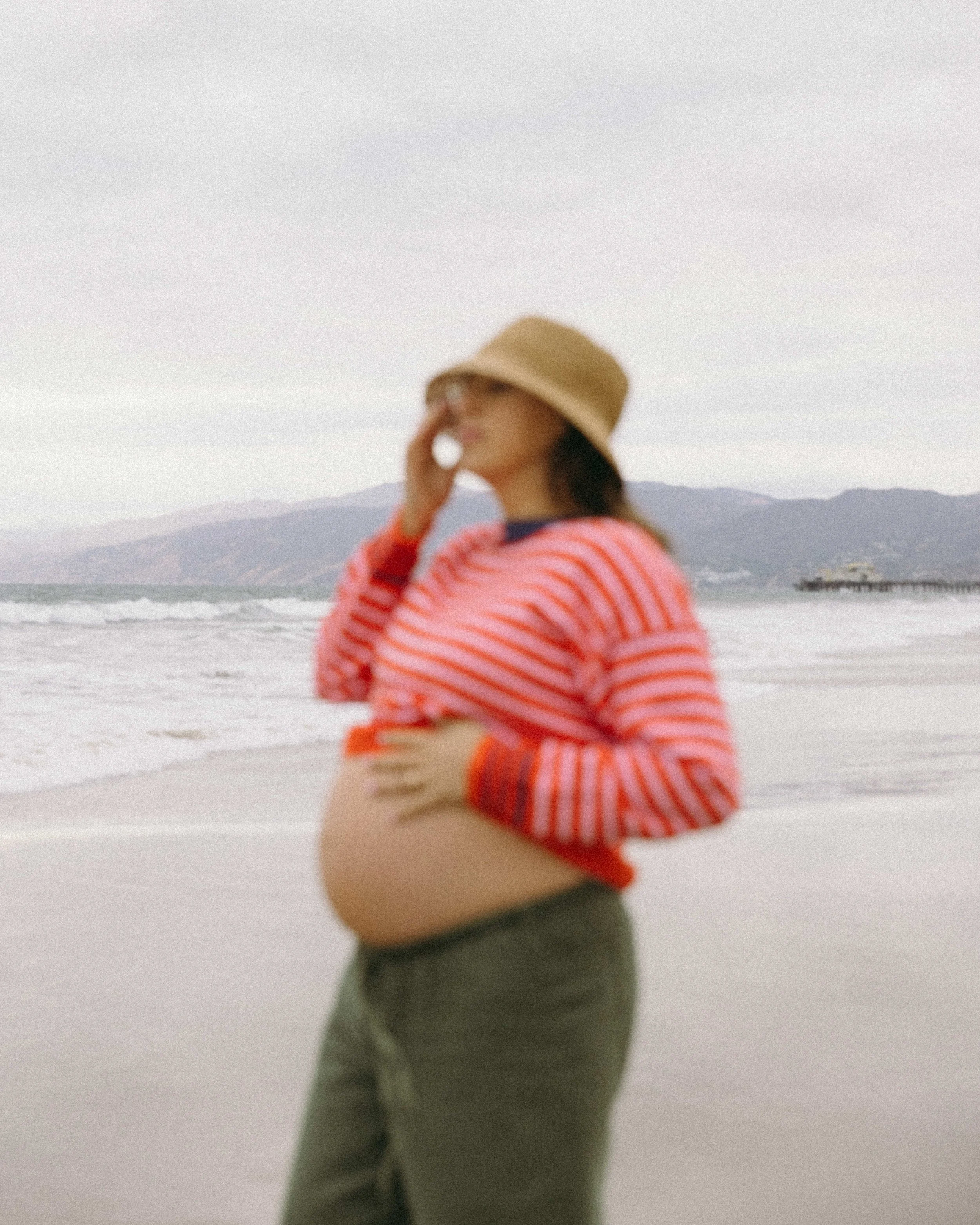 SANTA-MONICA-MATERNITY-EVENING-SESSION-KSP-STUDIO-31.jpg
