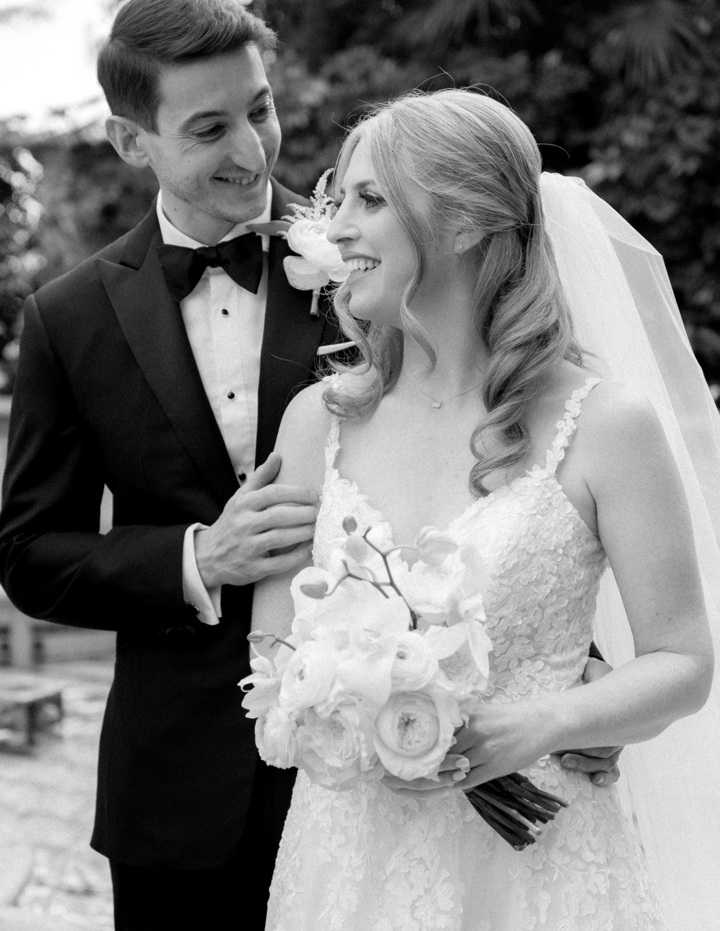 FOUR-SEASONS-HOTEL-LOS-ANGELES-AT-BEVERLY-HILLS-WEDDING-KSP-STUDIO-FIRST-LOOK-36.jpg