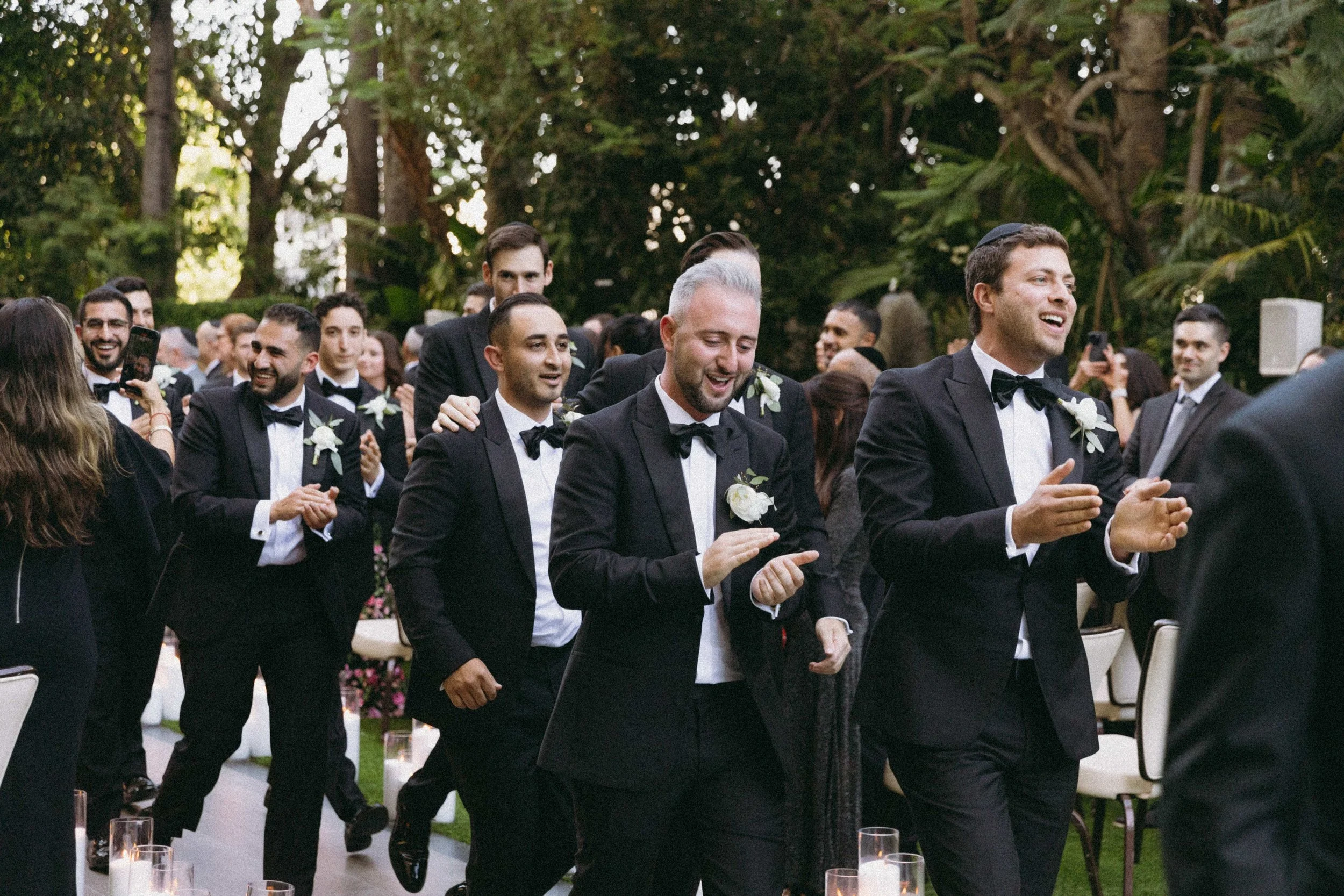 FOUR-SEASONS-HOTEL-LOS-ANGELES-AT-BEVERLY-HILLS-WEDDING-KSP-STUDIO-CEREMONY-124.jpg