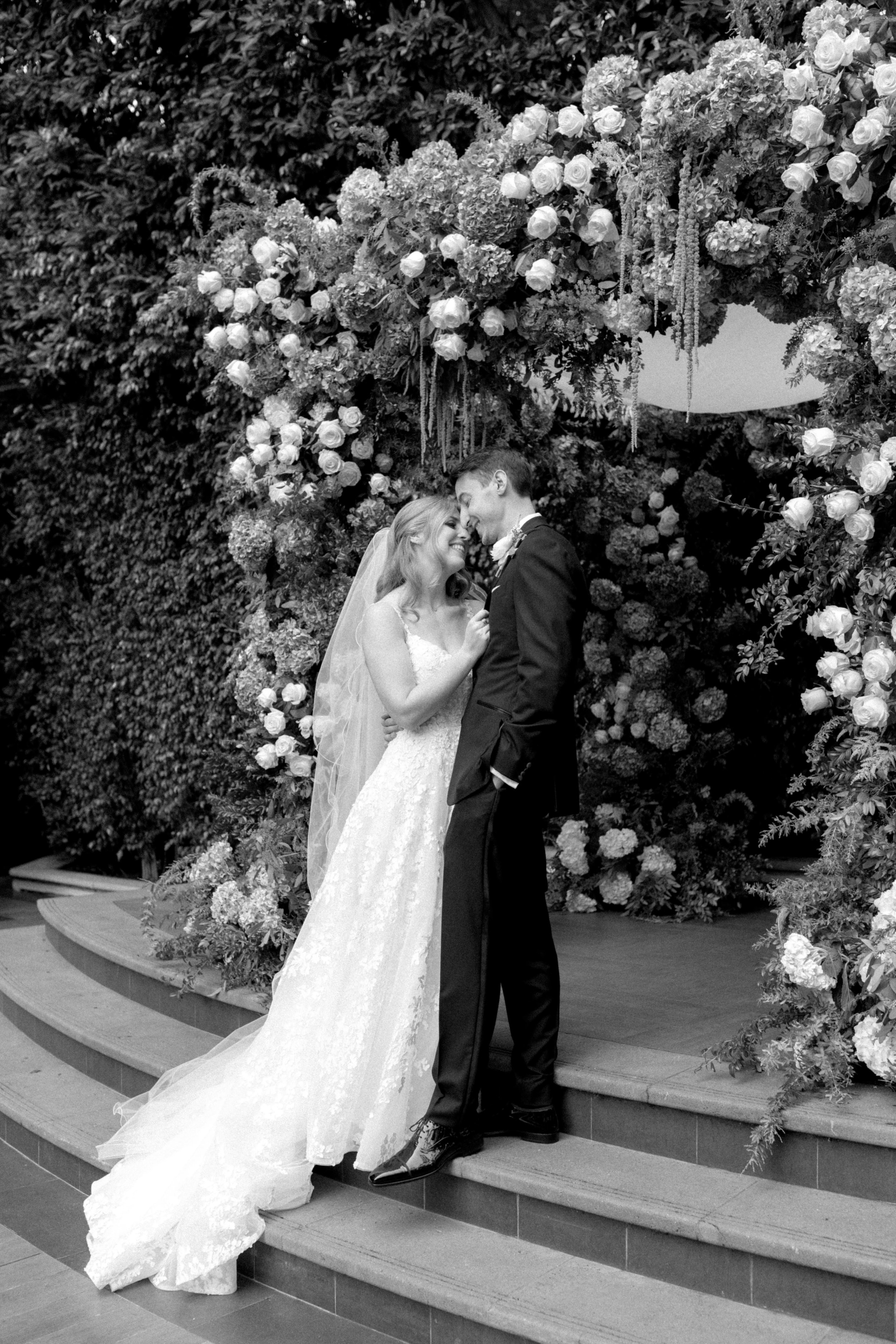 FOUR-SEASONS-HOTEL-LOS-ANGELES-AT-BEVERLY-HILLS-WEDDING-KSP-STUDIO-FIRST-LOOK-74.jpg