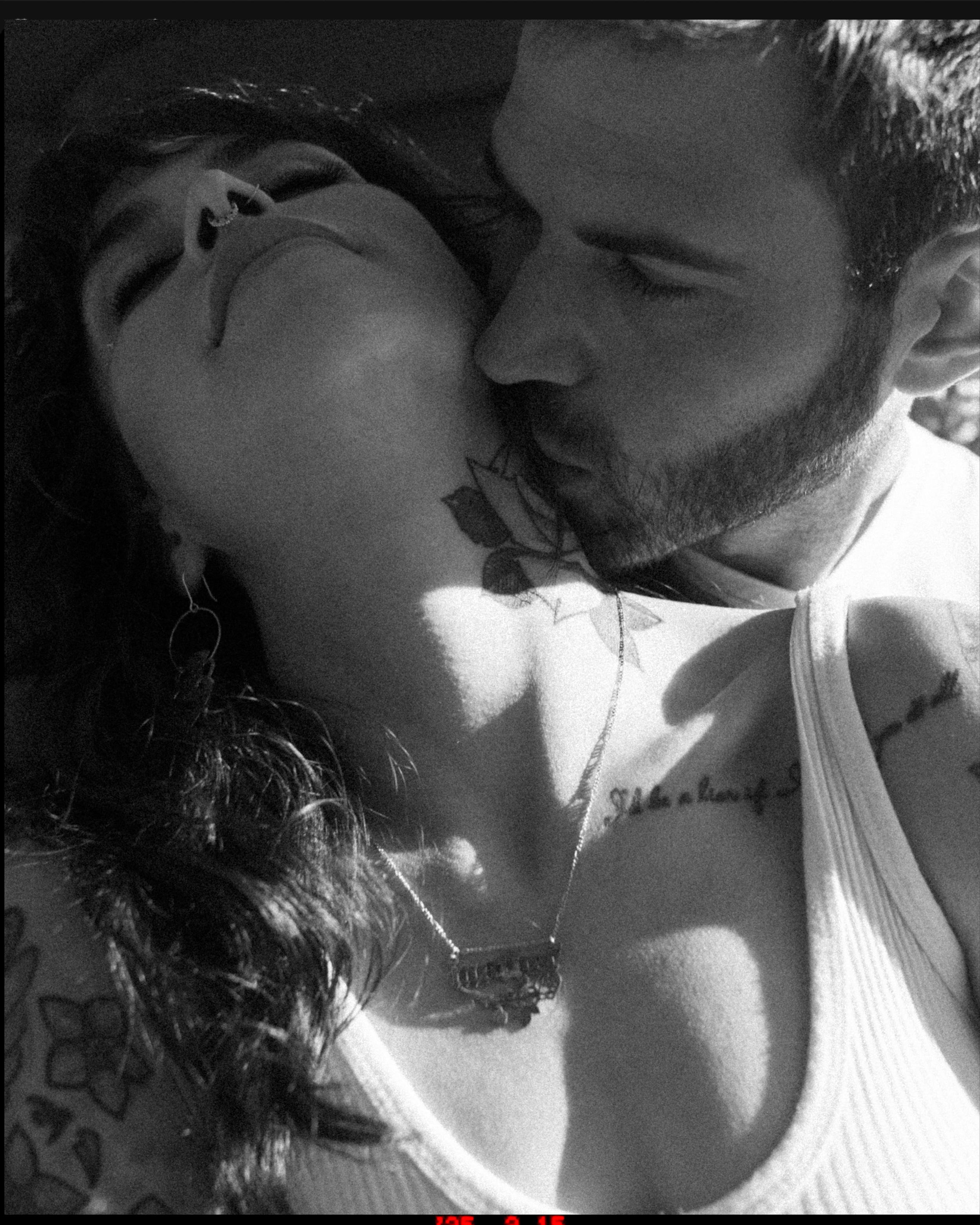COUPLES-EDITORIAL-IN-NEW-ENGLAND-KSP-STUDIO-61.png