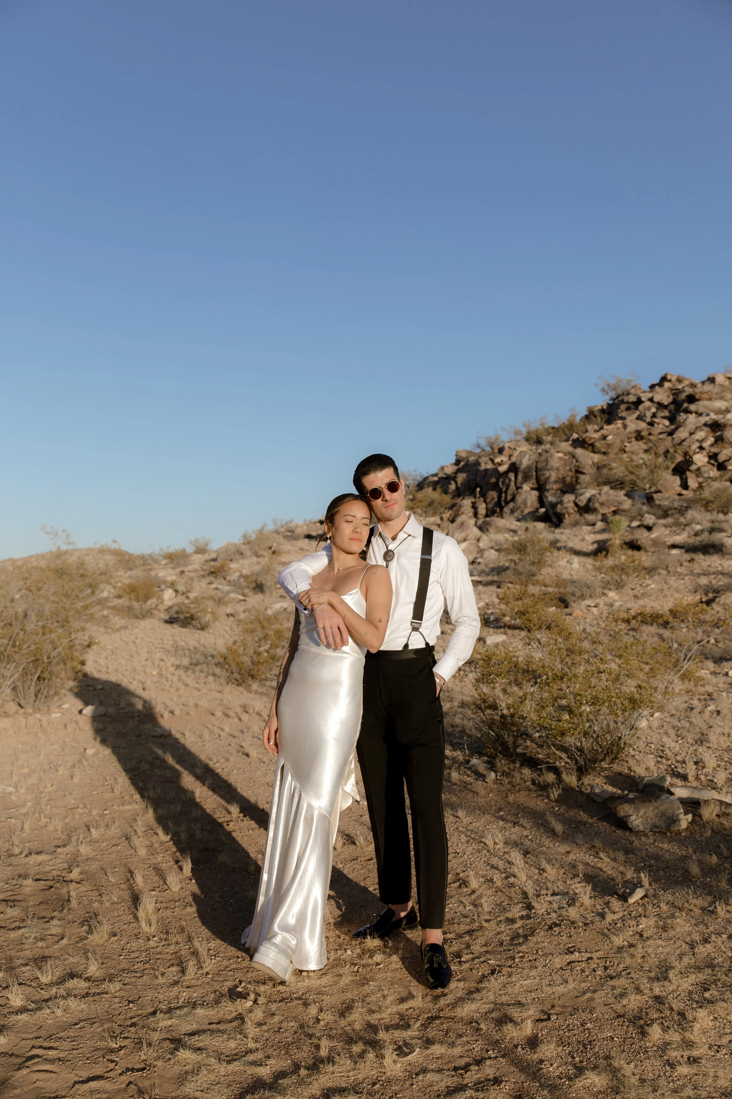a-desert-inspired-wedding-at-morada-joshua-tree-katie-salerno-photography-cocktail-hour-97.jpg