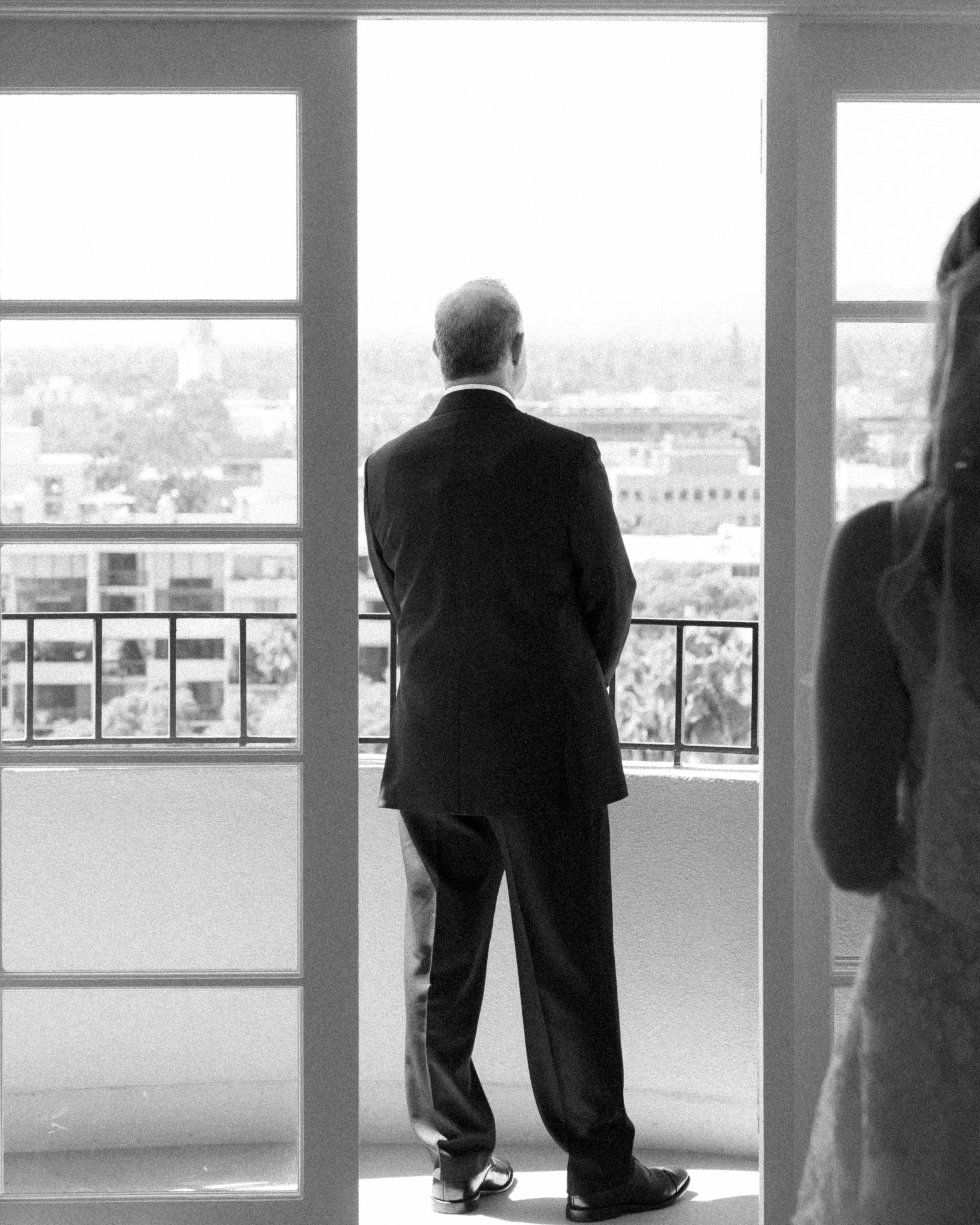 FOUR-SEASONS-HOTEL-LOS-ANGELES-AT-BEVERLY-HILLS-WEDDING-KSP-STUDIO-DAD-FIRST-LOOK-4.jpg