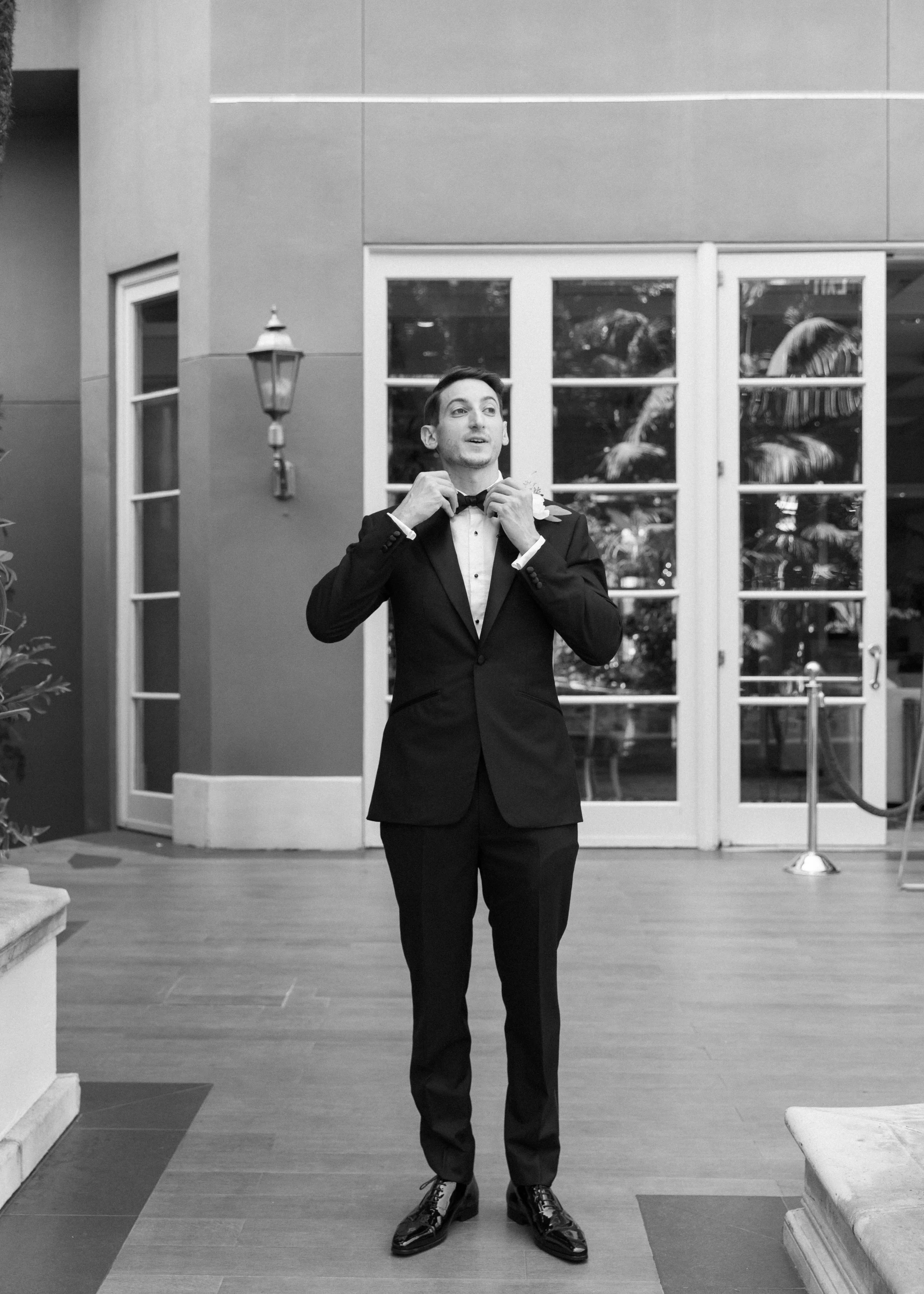 FOUR-SEASONS-HOTEL-LOS-ANGELES-AT-BEVERLY-HILLS-WEDDING-KSP-STUDIO-FIRST-LOOK-9.jpg