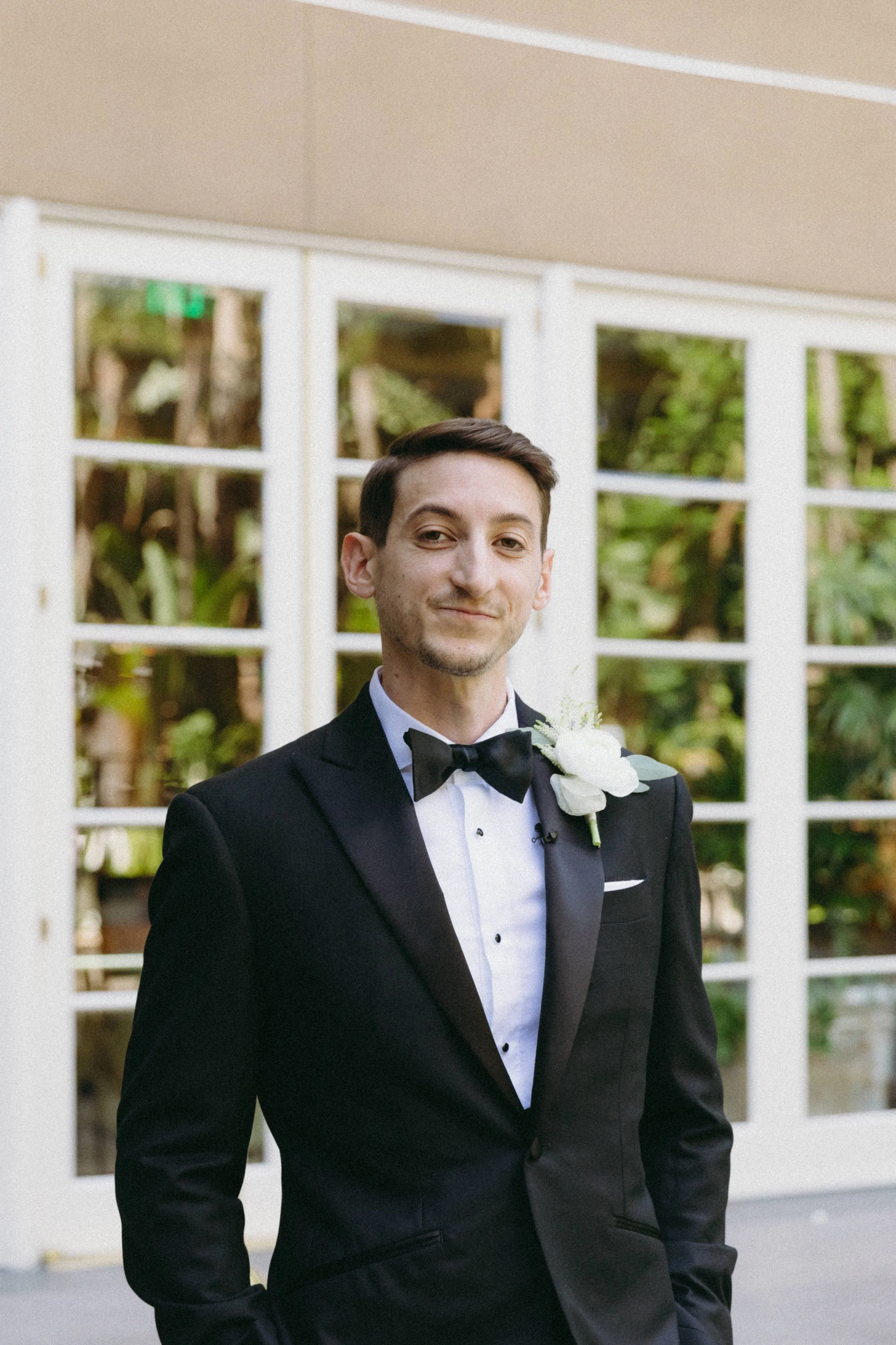 FOUR-SEASONS-HOTEL-LOS-ANGELES-AT-BEVERLY-HILLS-WEDDING-KSP-STUDIO-FIRST-LOOK-10.jpg