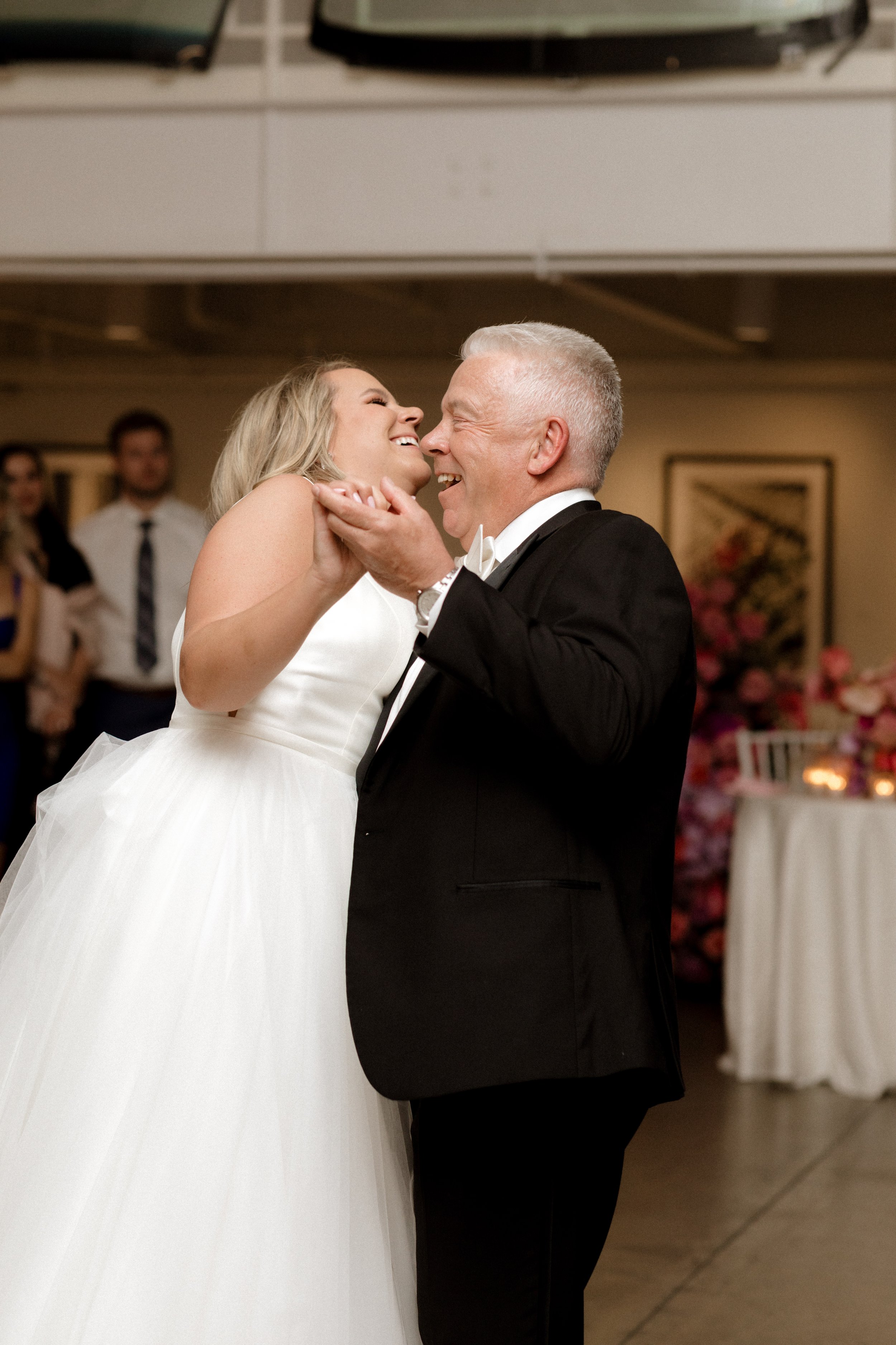 a-palm-springs-inspired-wedding-at-artists-for-humanity-katie-salerno-photography-220.jpg