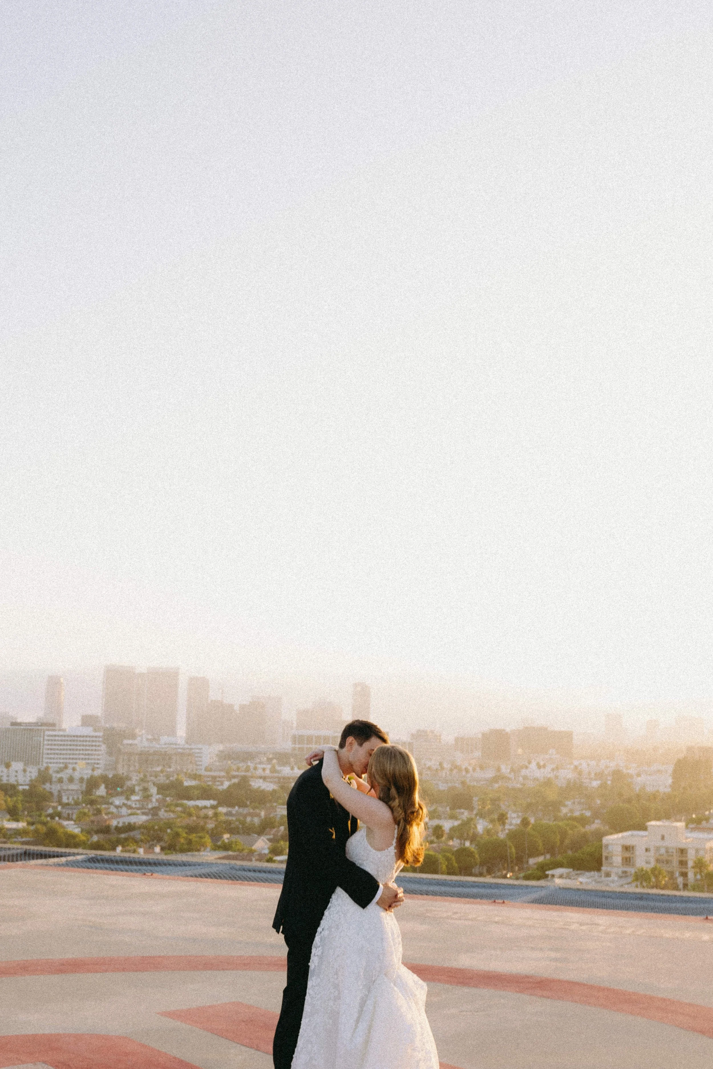 FOUR-SEASONS-HOTEL-LOS-ANGELES-AT-BEVERLY-HILLS-WEDDING-KSP-STUDIO-SUNSET-7.jpg