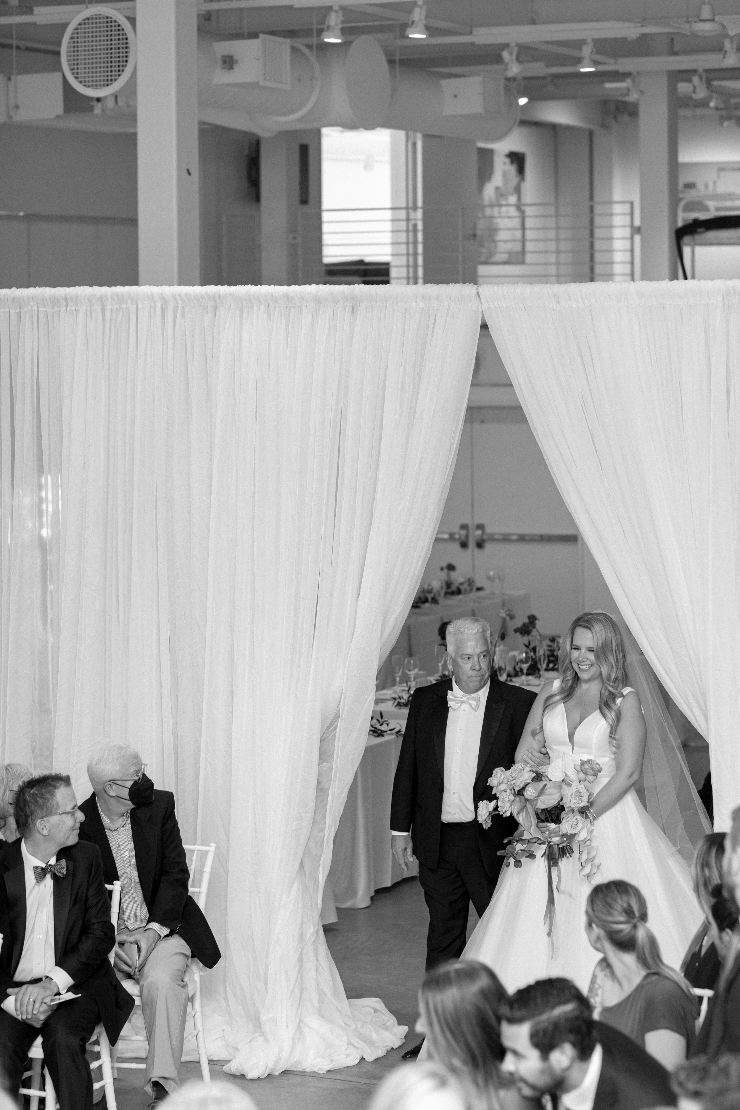 a-palm-springs-inspired-wedding-at-artists-for-humanity-katie-salerno-photography-124.jpg