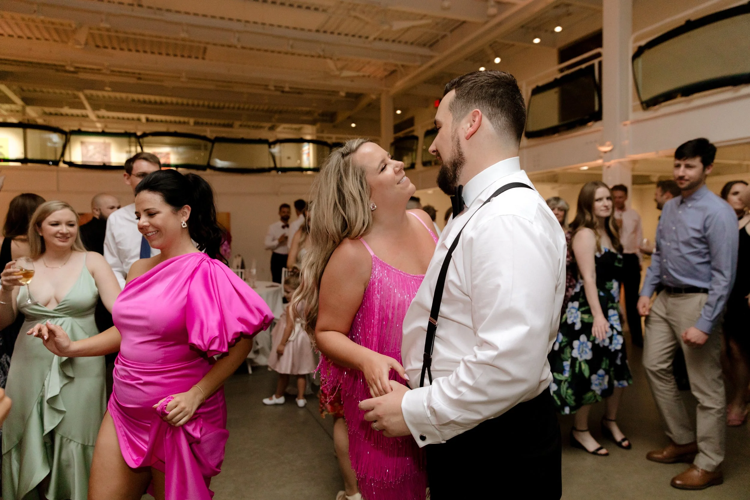 a-palm-springs-inspired-wedding-at-artists-for-humanity-katie-salerno-photography-230.jpg
